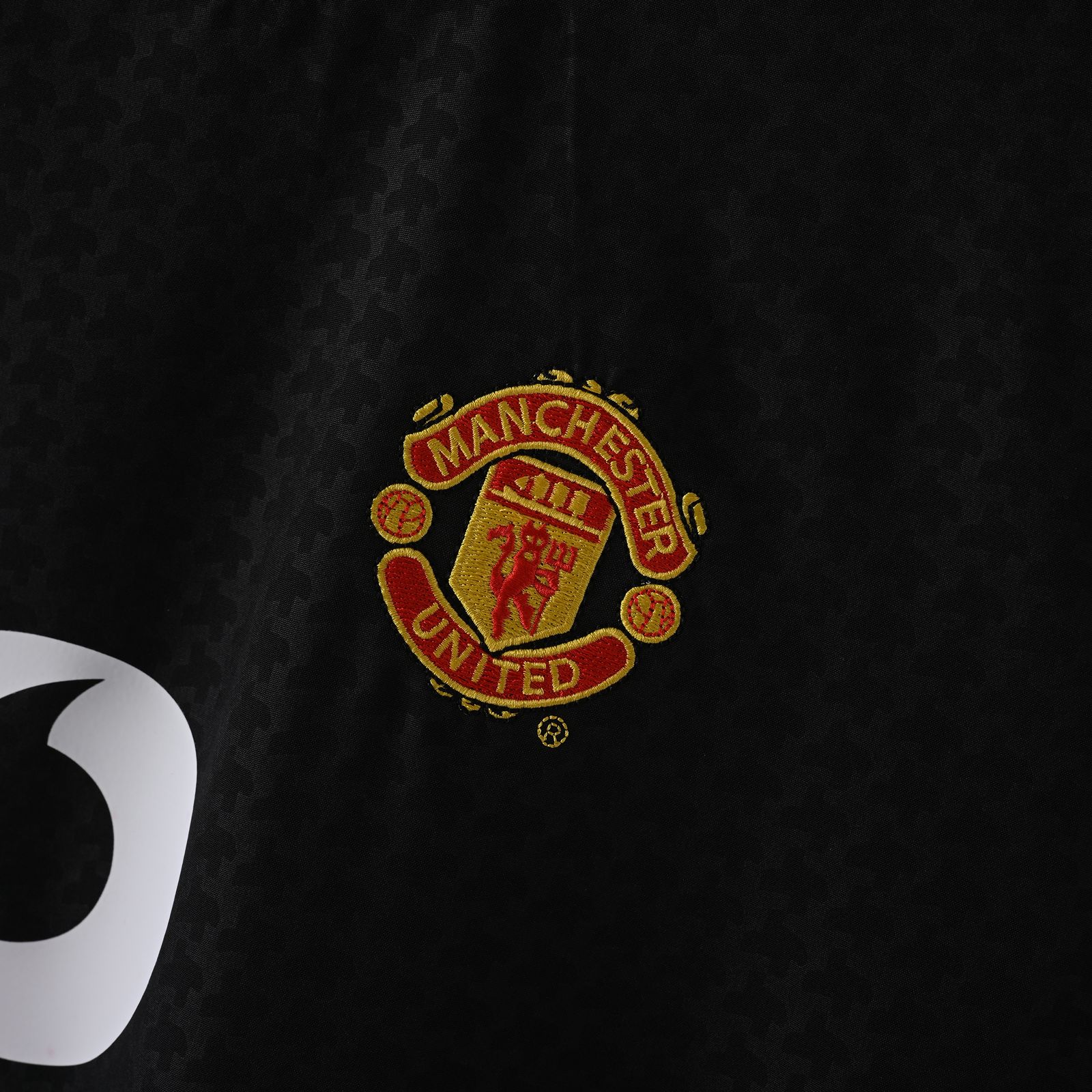  مانشستر يونايتد كلاسيك 2003-2004 