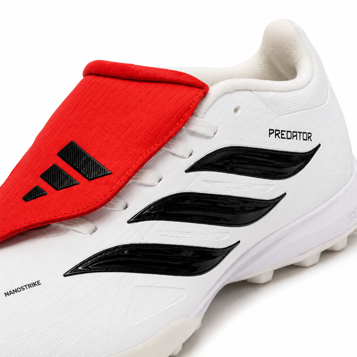  نسخة منpredator adidas 