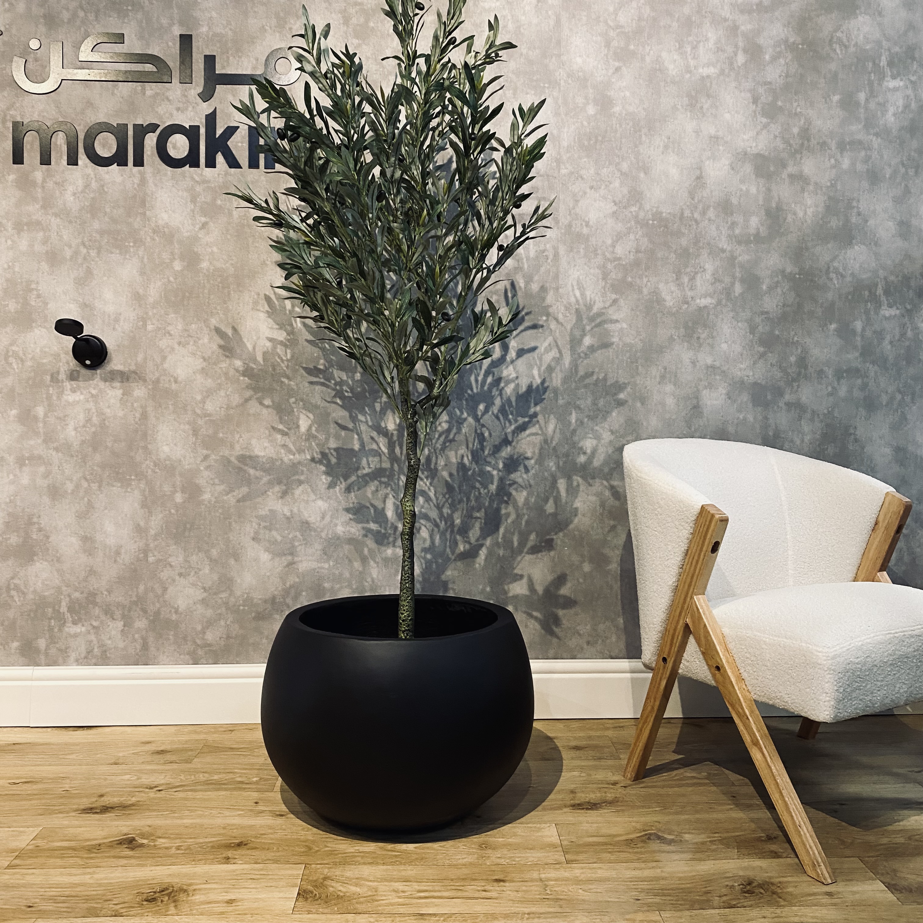  مركن دائري GRC لون اسود 