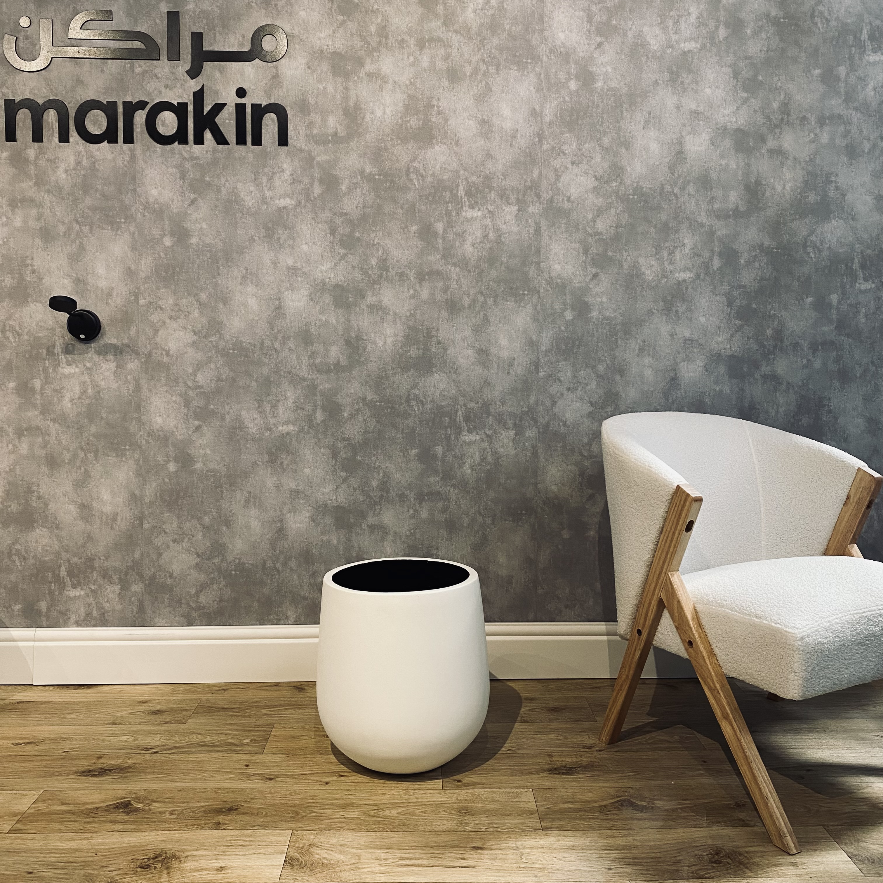  مركن اسطواني GRC لون ابيض 