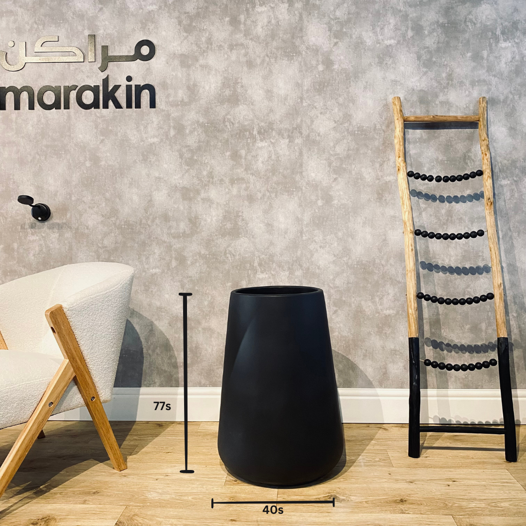   مركن اسطواني اسمنتي اسود 
