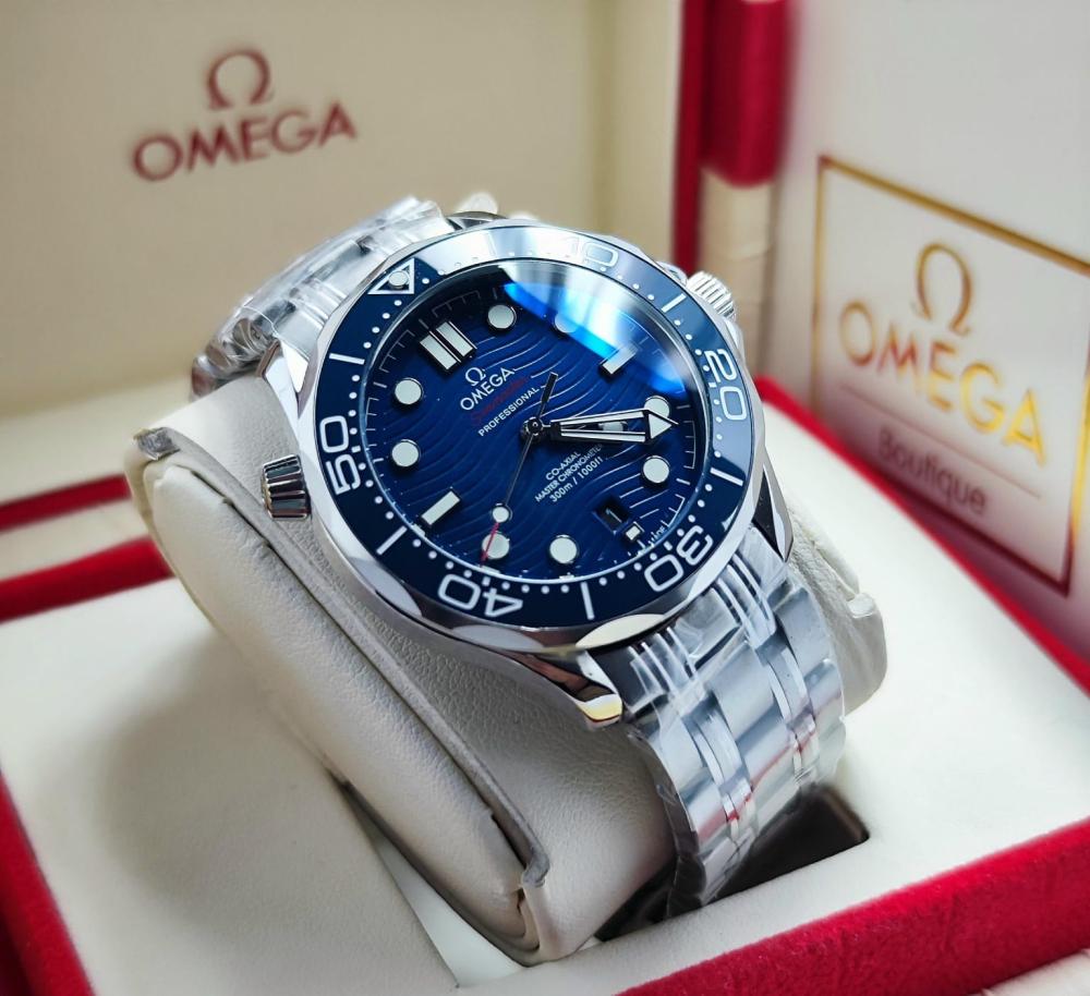 ساعة OMEGA