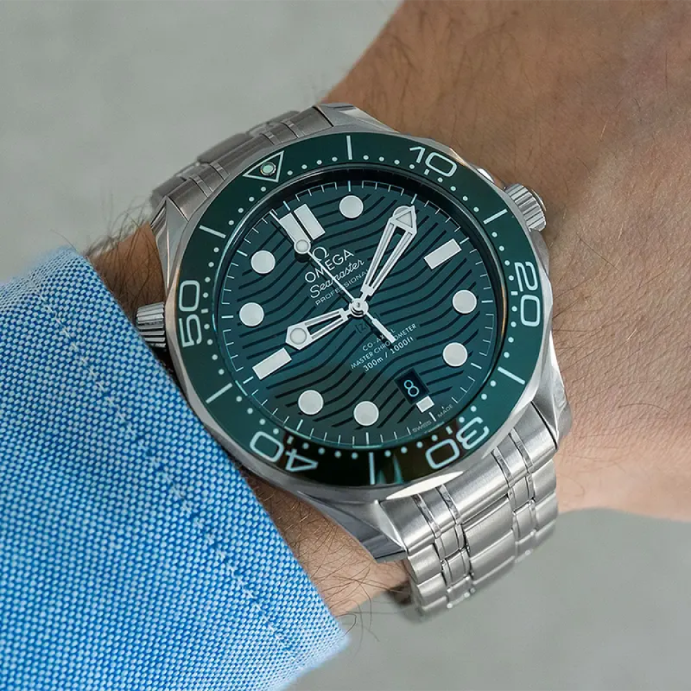 ساعة OMEGA