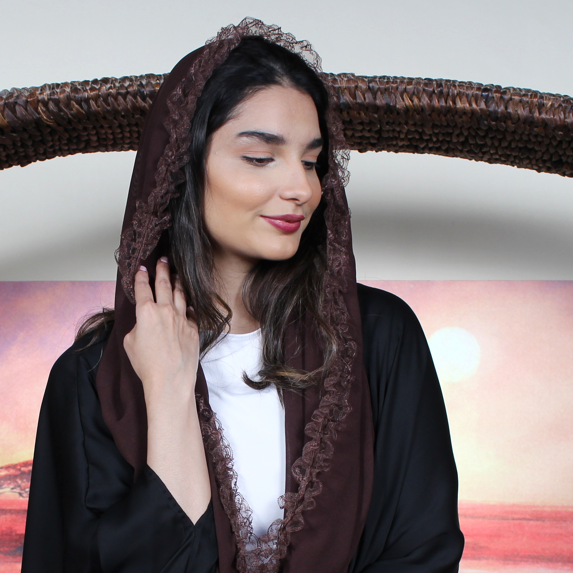 طرحة بلون بني