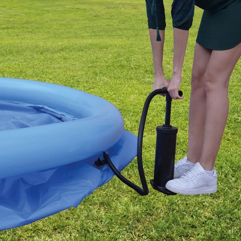  Large Round Inflatable Pool with Blue Inflatable Ring 