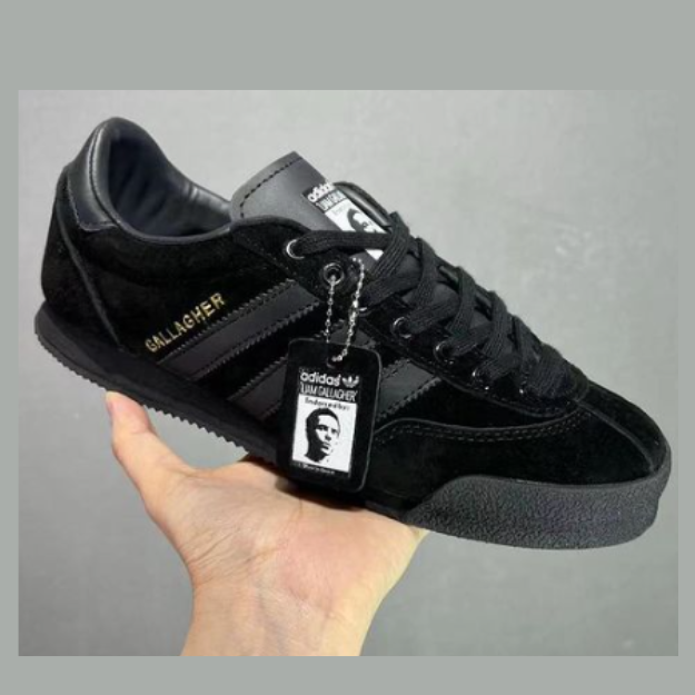 adidas gazelle silver green womens Limited edition Oasis Definitely maybe / Live Forever Liam Gallagher i   Sneakcustomtrainers.com