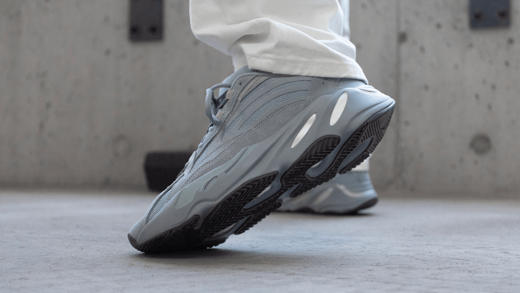 Originals yeezy boost hotsell 700 v2 'hospital blue'