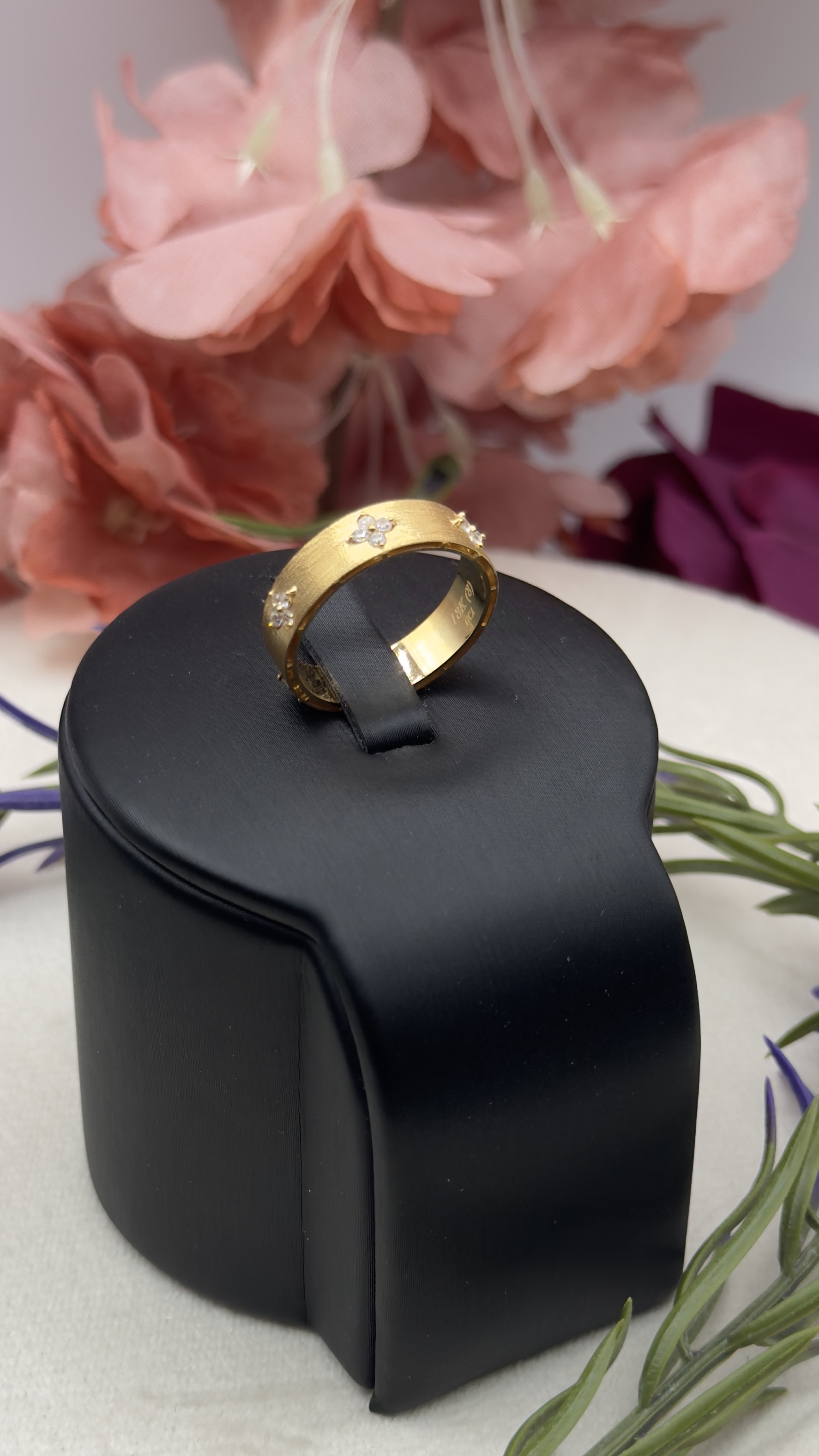  دبله روبيرتو كوين عيار 18k مقاس 7 