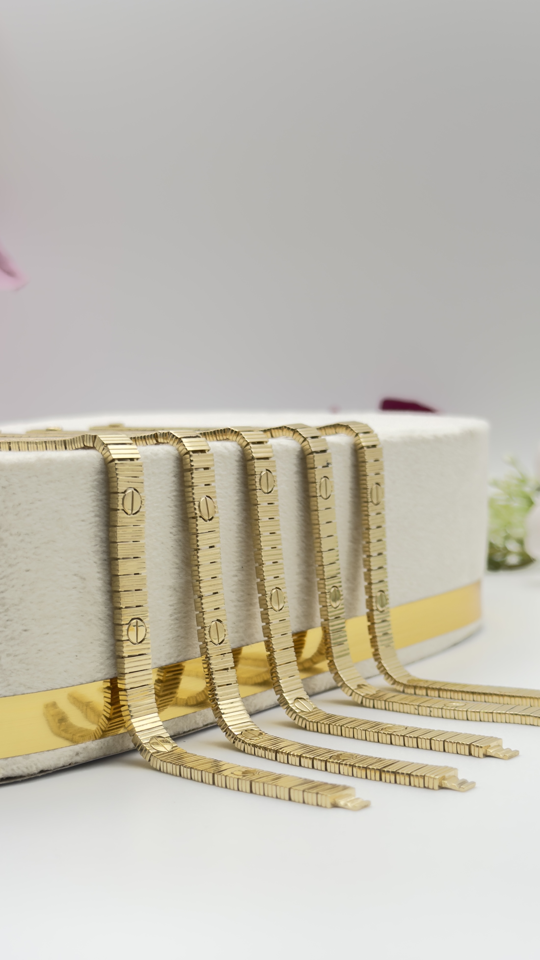  اسورة كارتير عيار 18k مقاس 17 