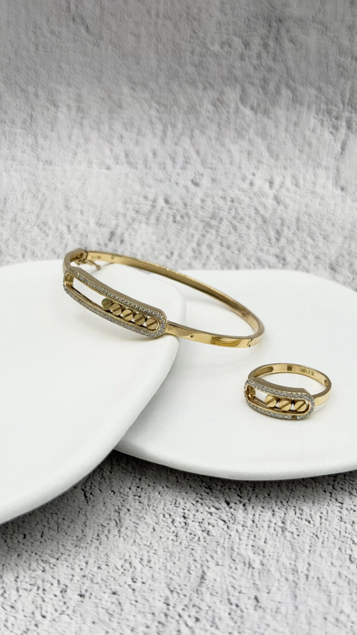  اسورة و خاتم ميسيكا عيار 18k 