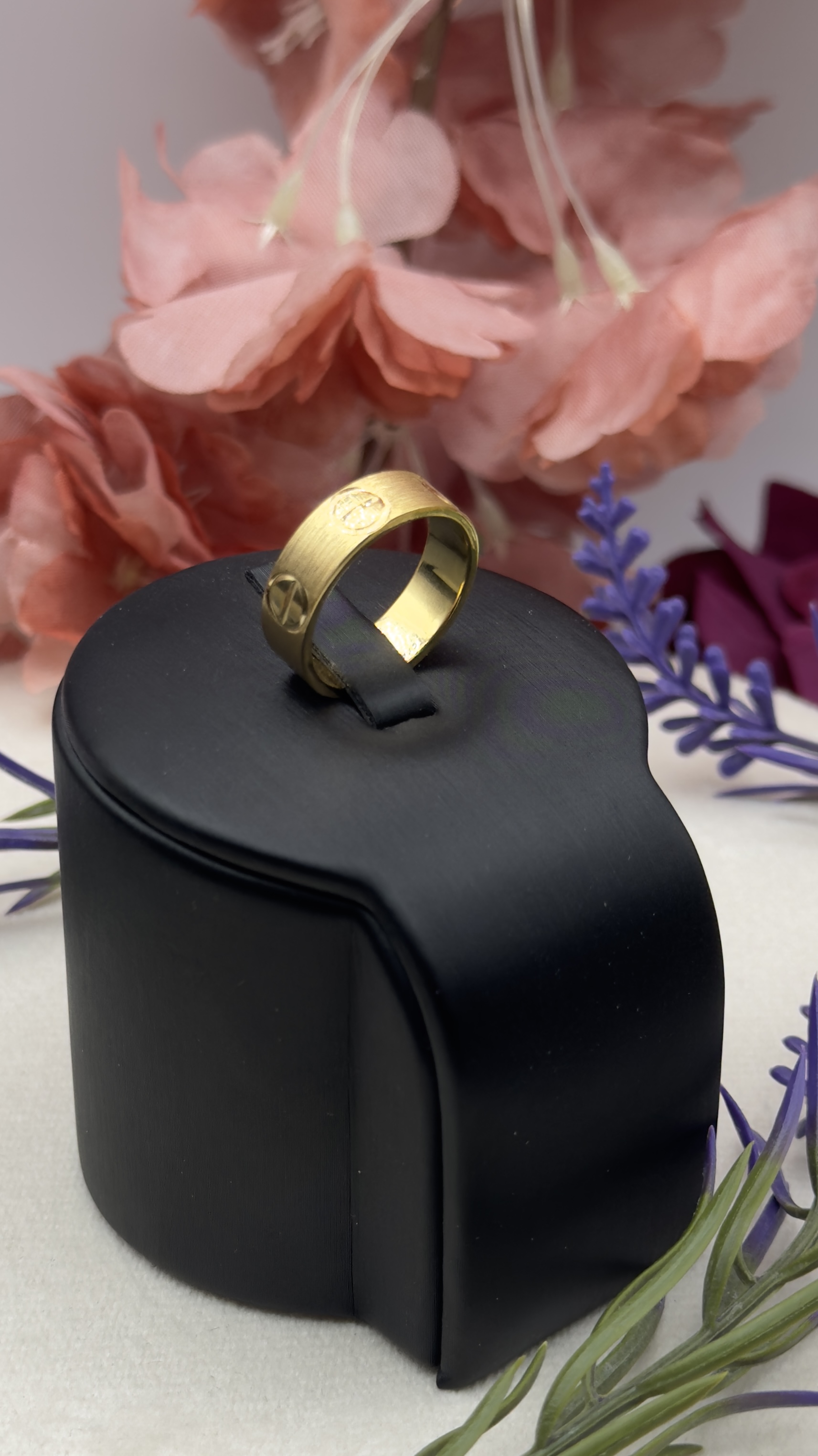  دبله كارتير عيار 18k مقاس 8 