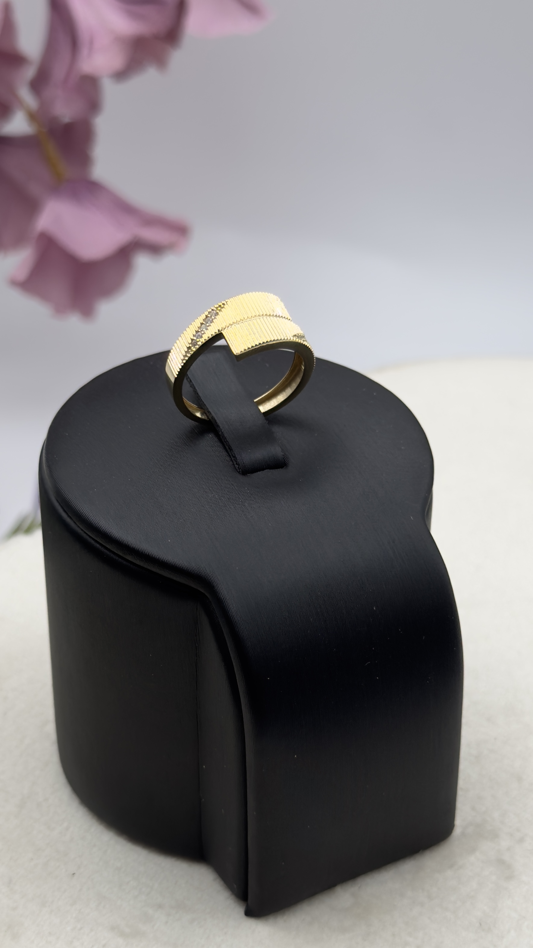  خاتم ايطالي ناعم عيار 18k 