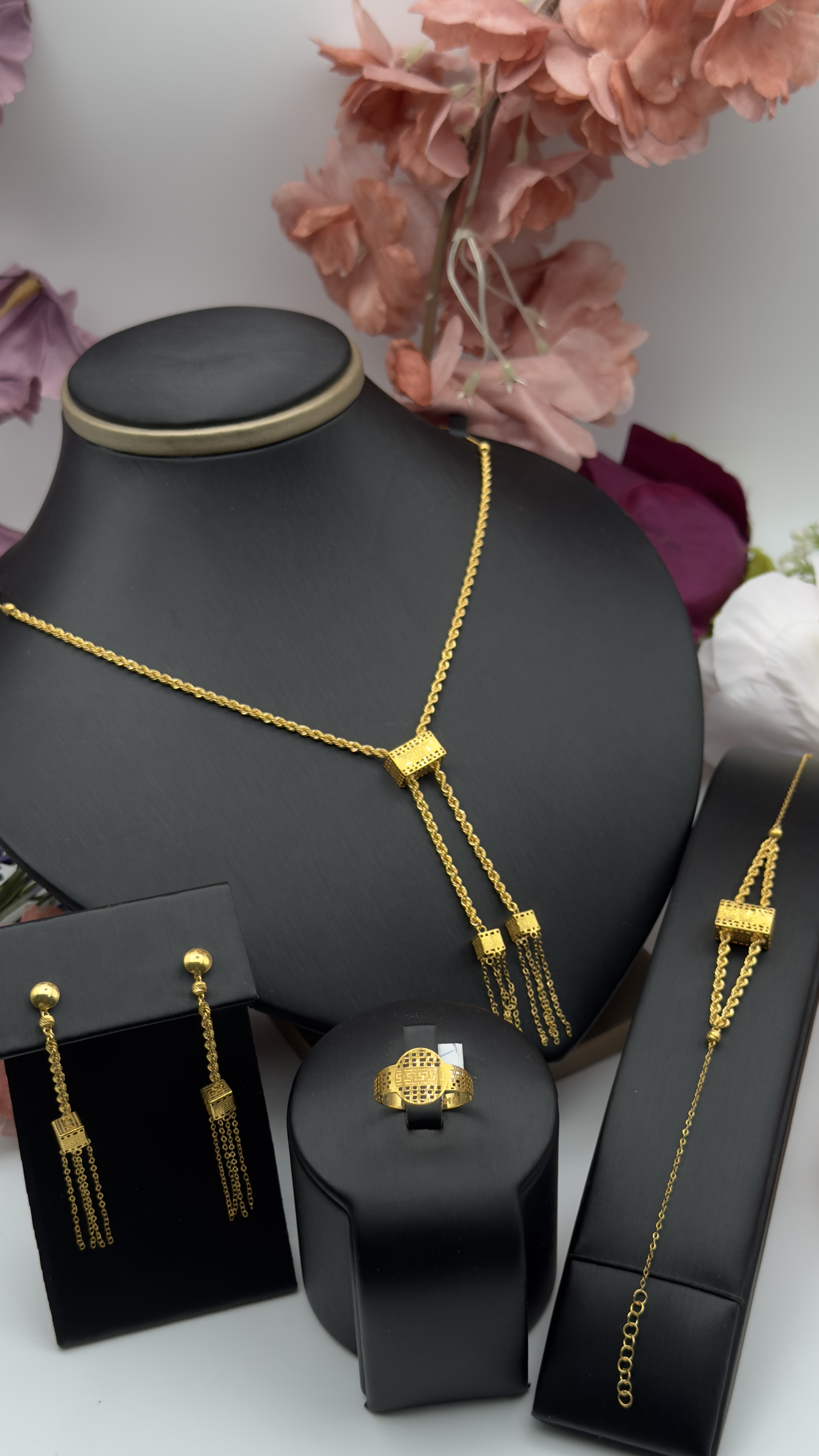  طقم فرزاتشي عيار 21k 