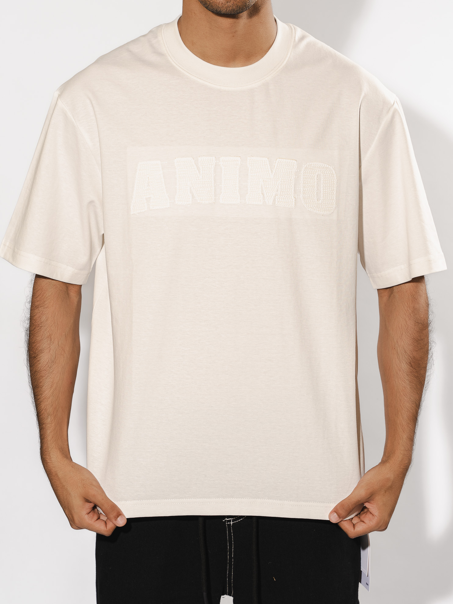 تيشيرت واسع "ANIMO"