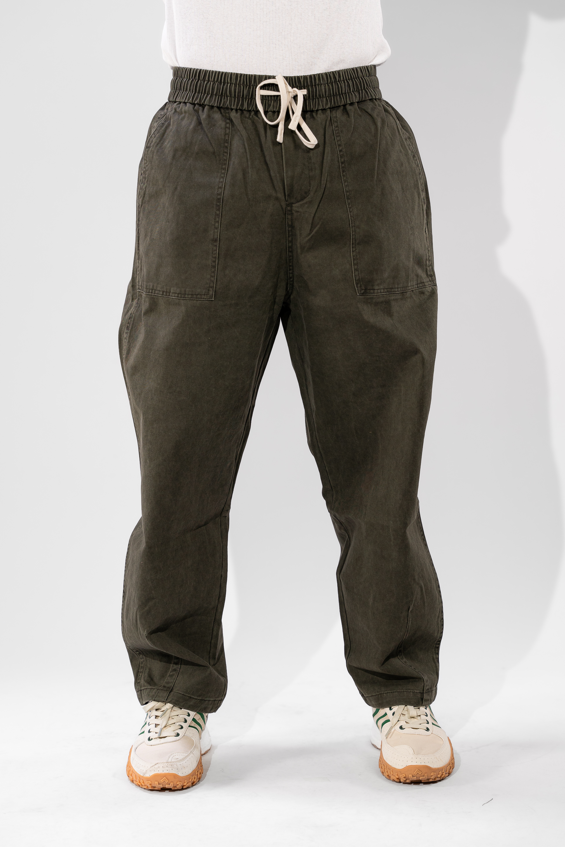 Loose Fit Olive Jeans with Elastic Waist and Tie