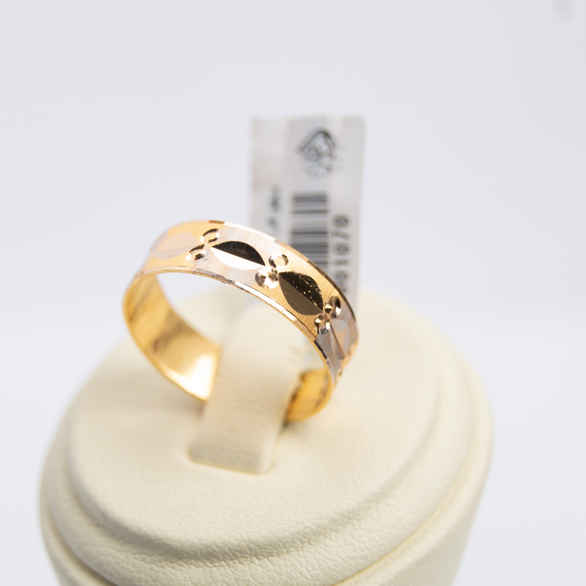  Reflection engagement ring 21k, gold 