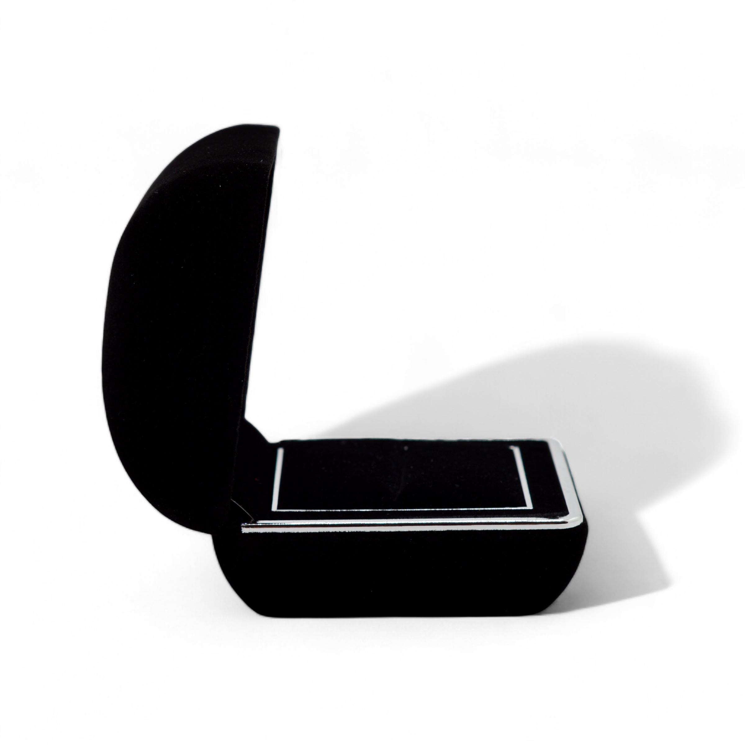  Velvet ring box 