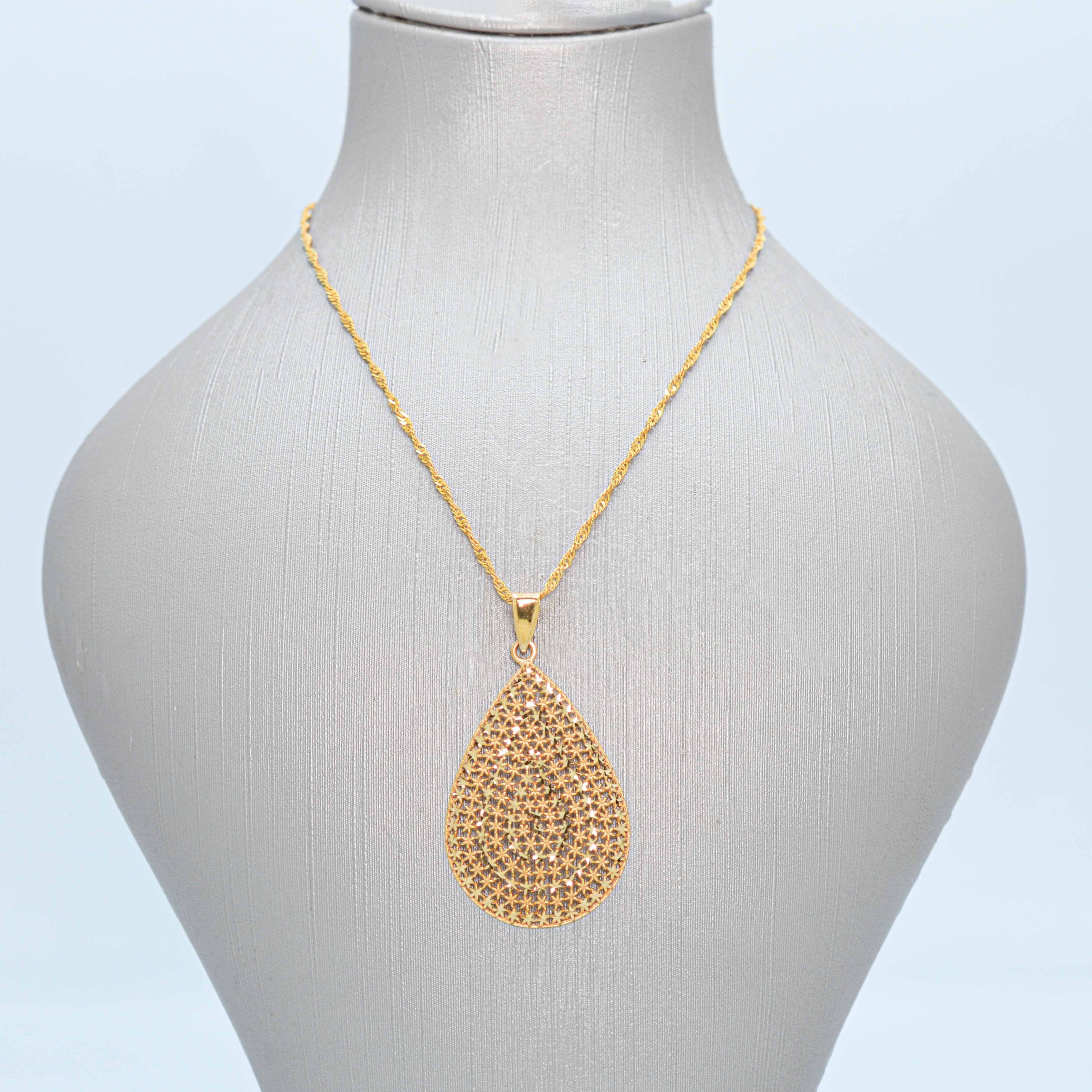  Gold necklace 21k 