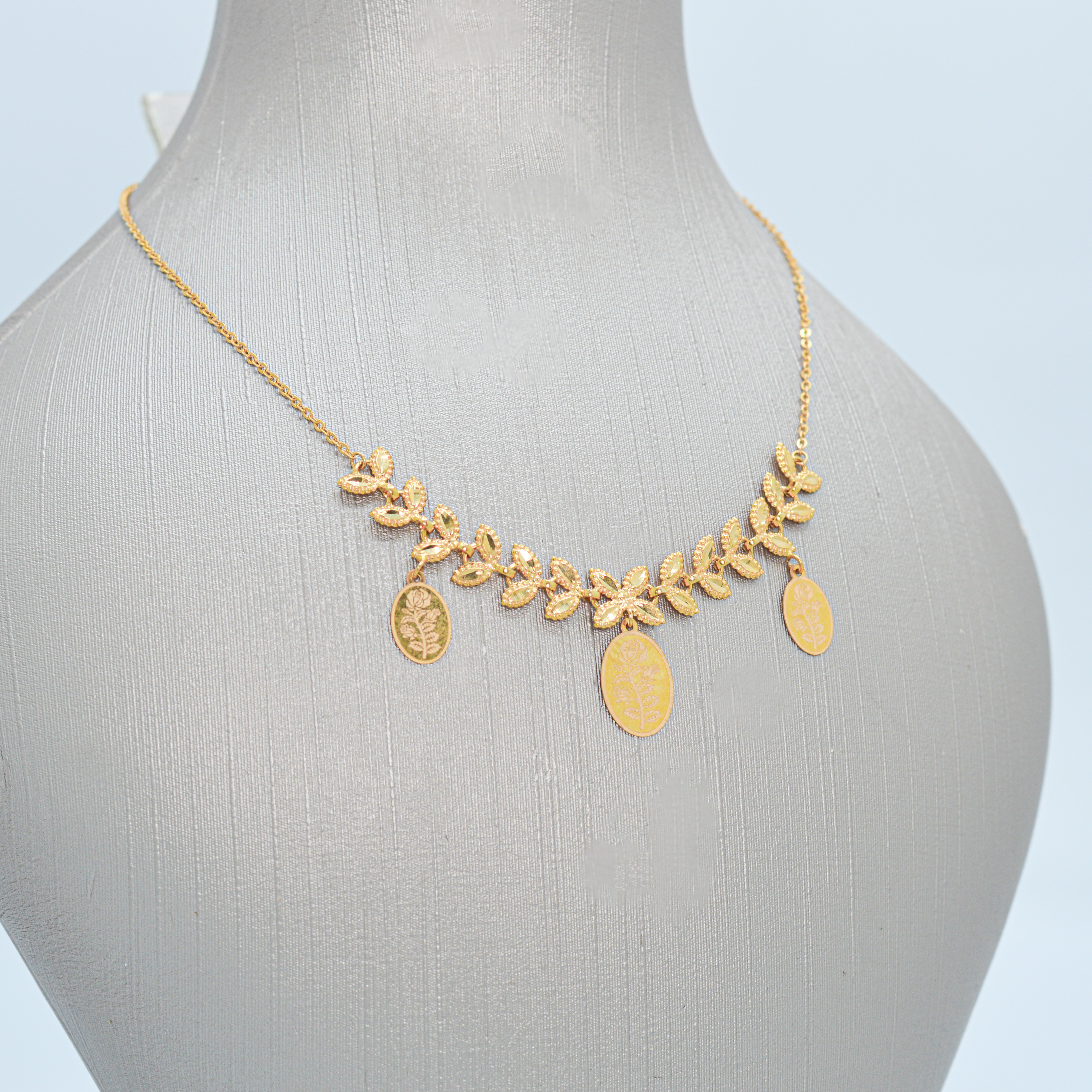  Gold necklace 21k 