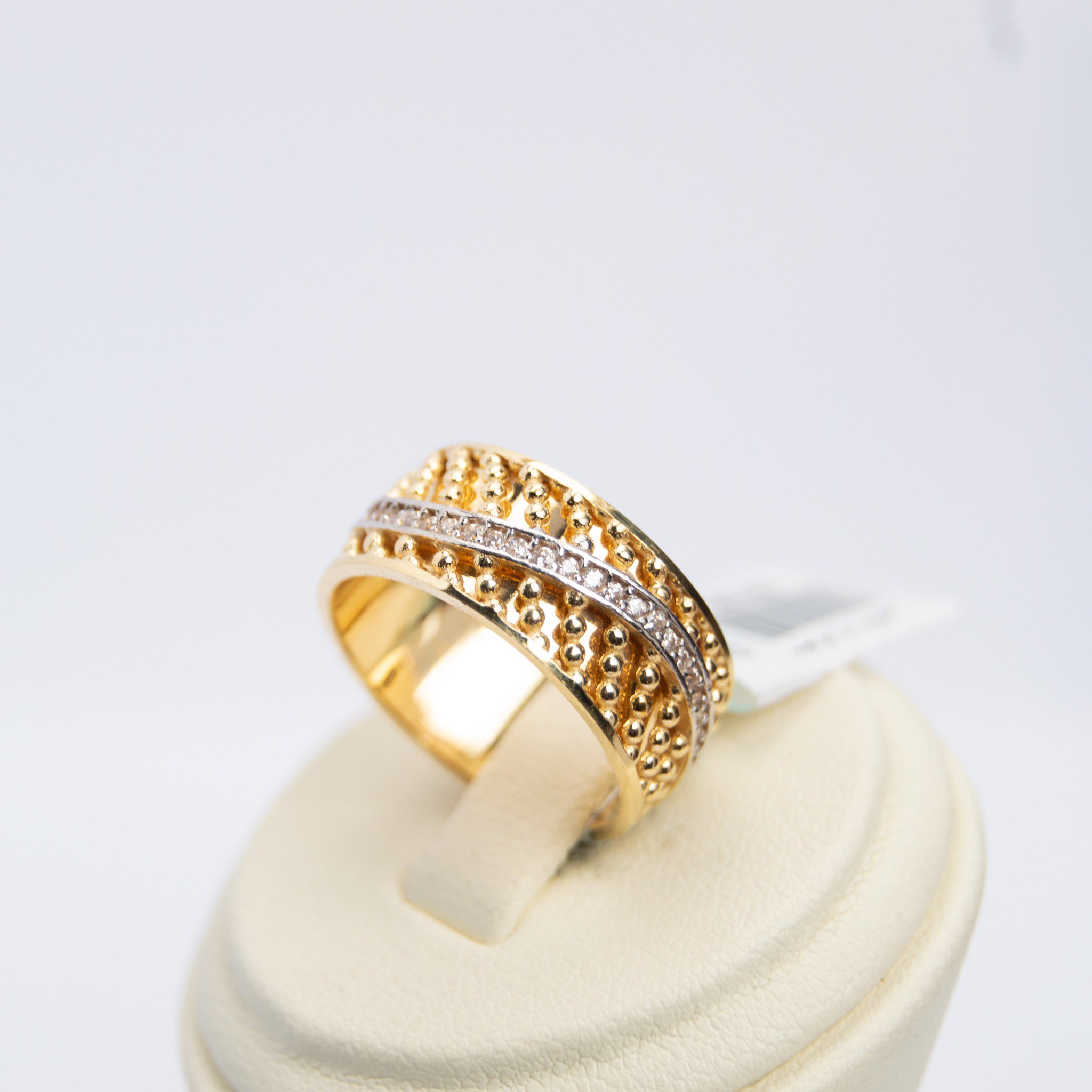  Dots engagement ring 18k, gold 