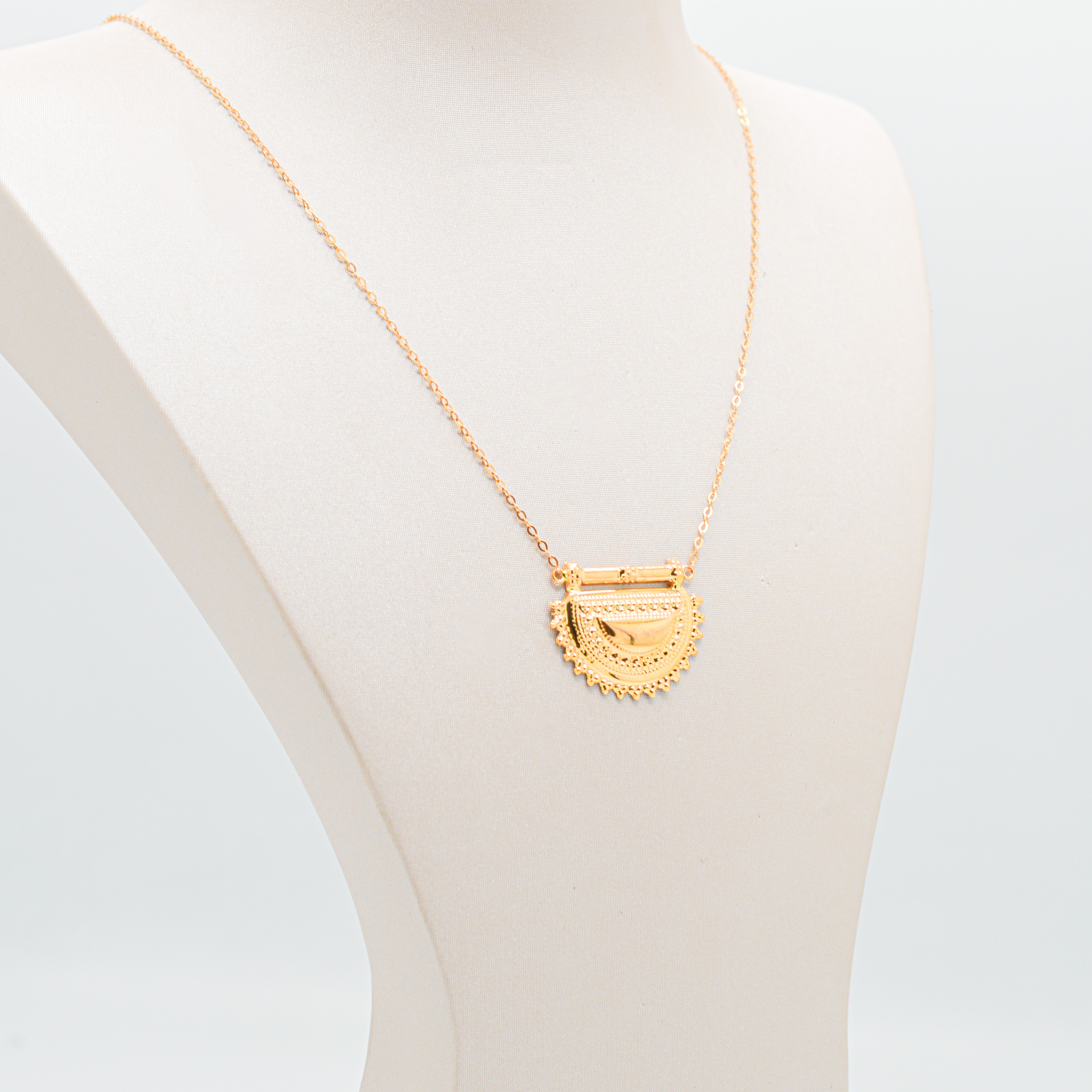  Gold necklace 21k 
