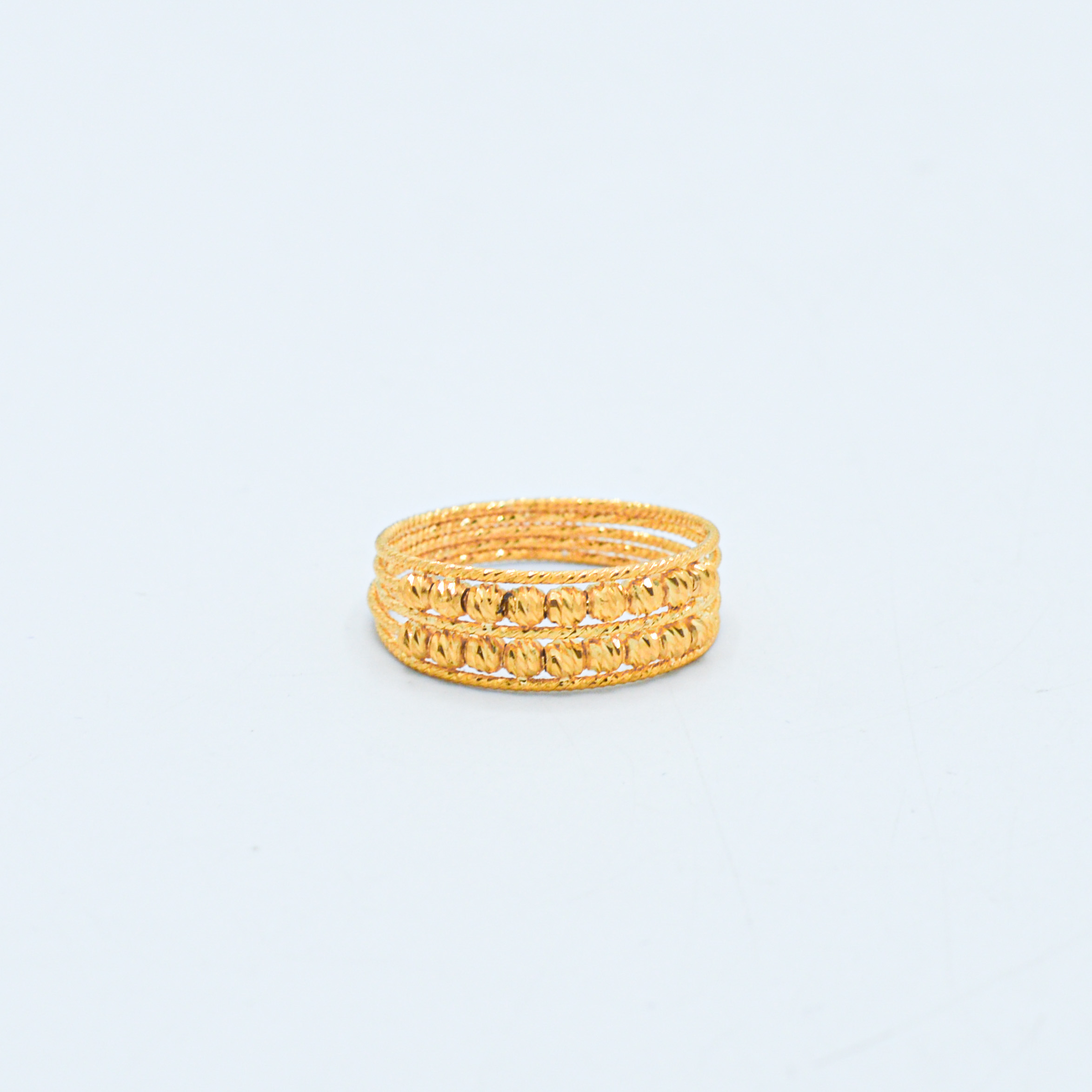  Gold bracelet and ring set  