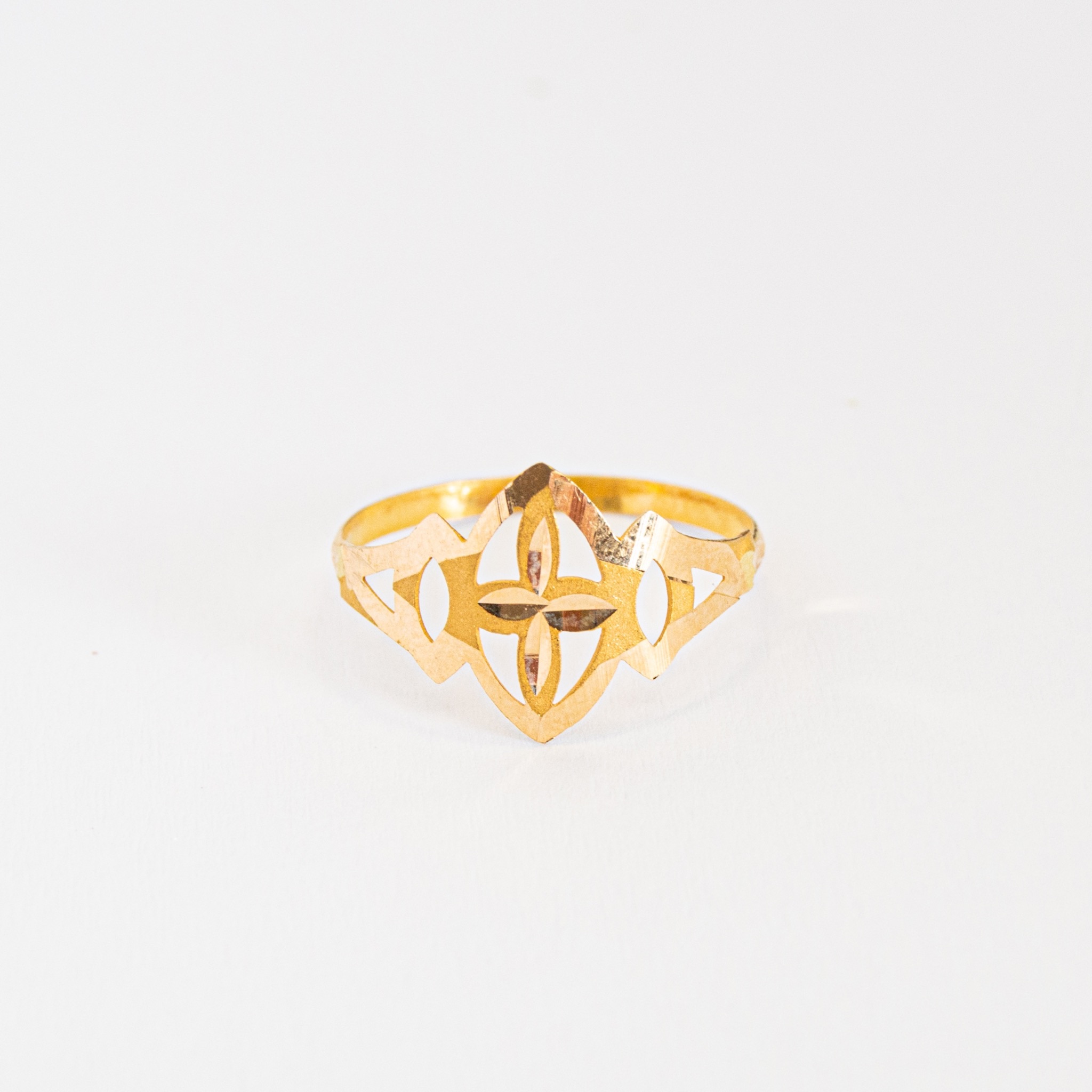  gold ring , 21k 