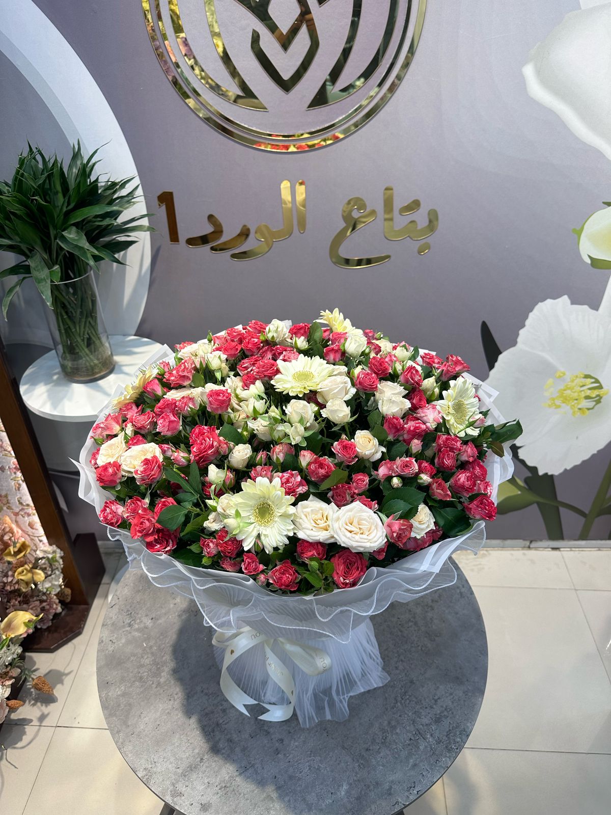 باقة ورد كبيرة هدية فاخرة بألوان تخطف الأنظار بتاع الورد