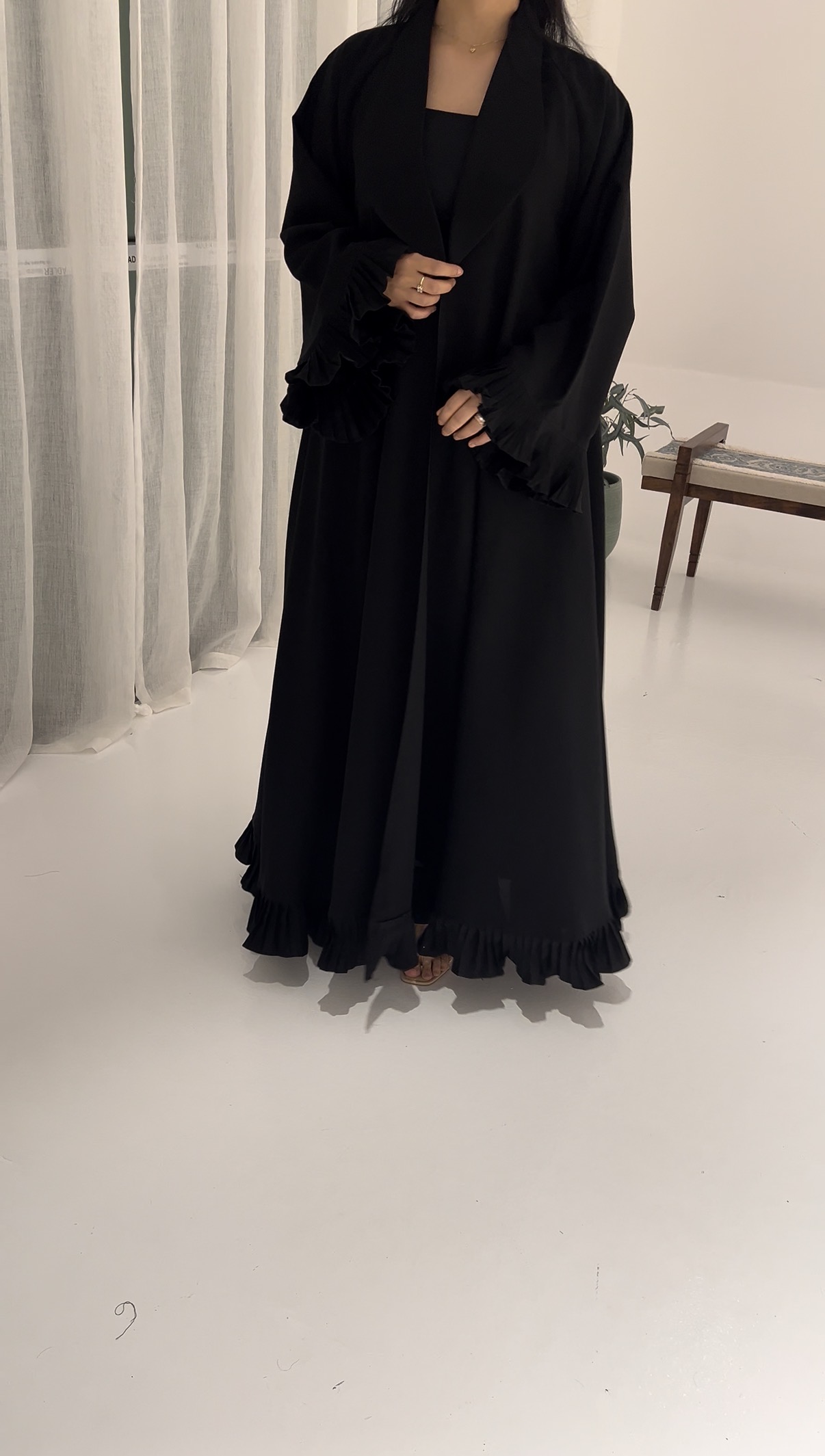  عبايه مخمل شتوي