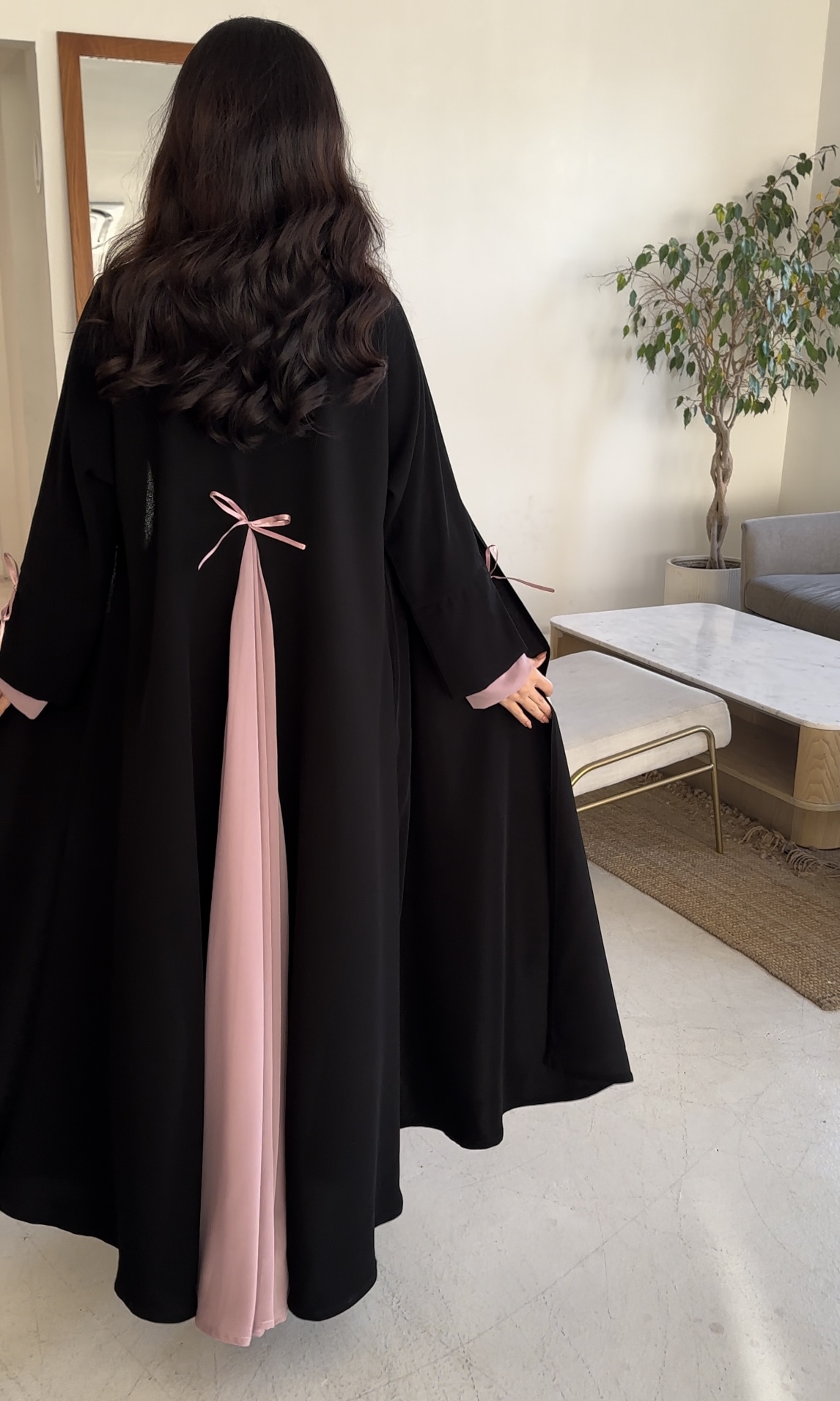  عباية بكسرة خلفية