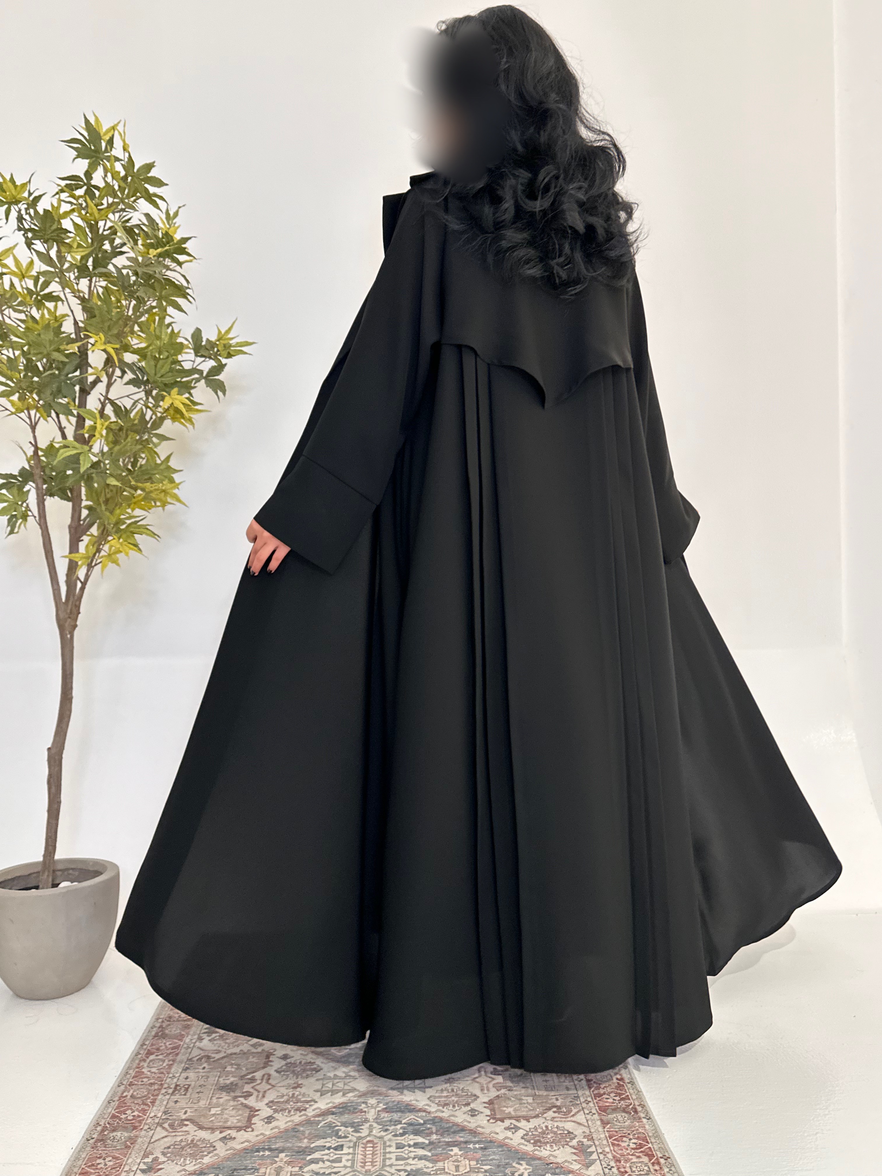  عبايات سوداء عملية