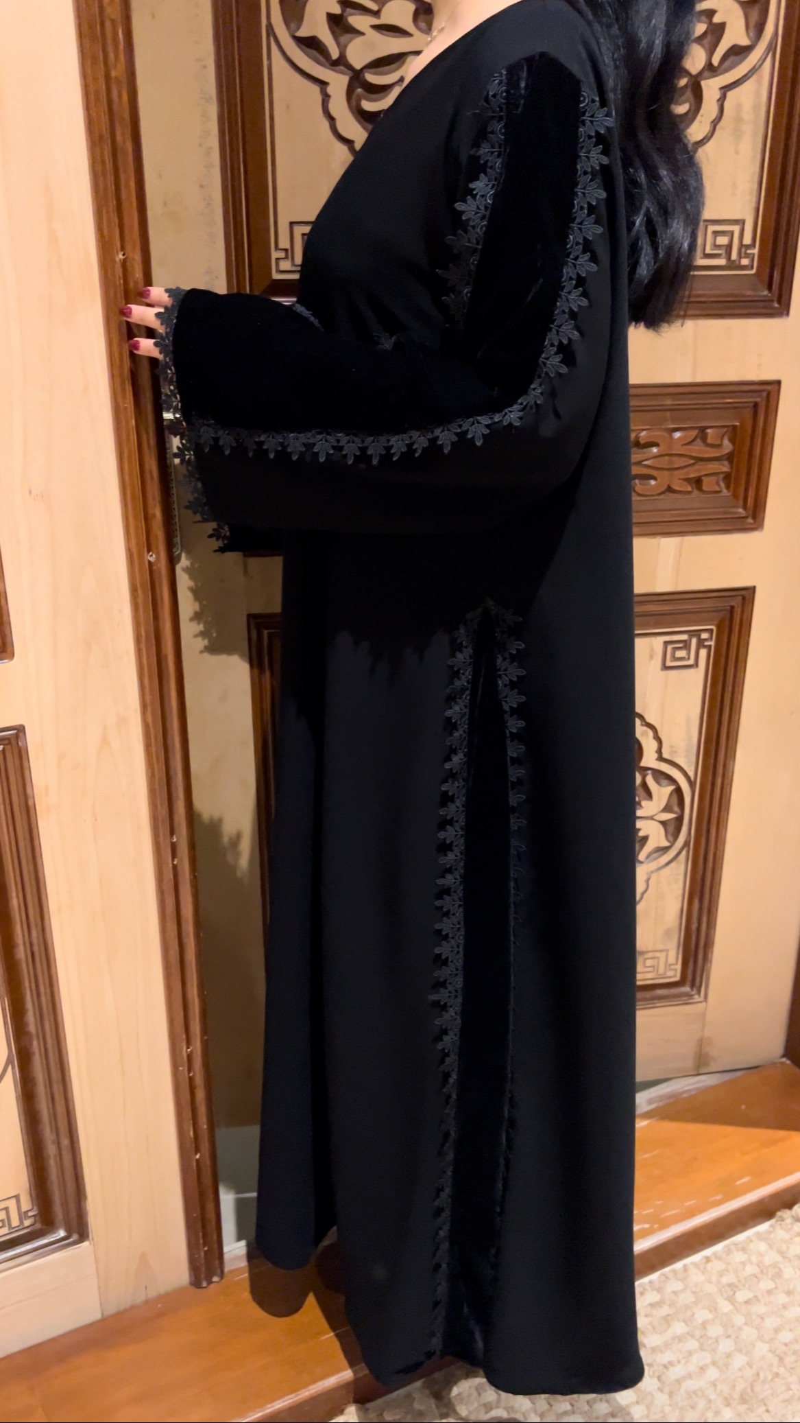  عباية مخمل بكسرات