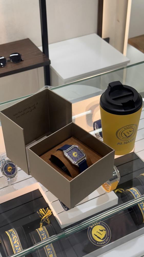  ساعة النصر الفخامة 