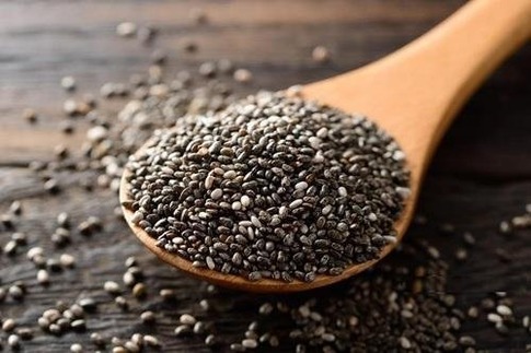 حبوب الشيا السوداء العضوية 