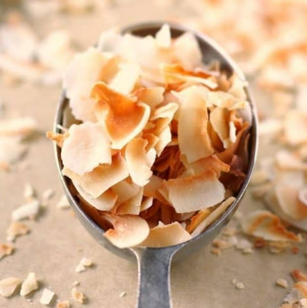TOASTED COCONUT FLAKES (SRI LANKA)