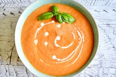 شوربة كريمة الطماطم 