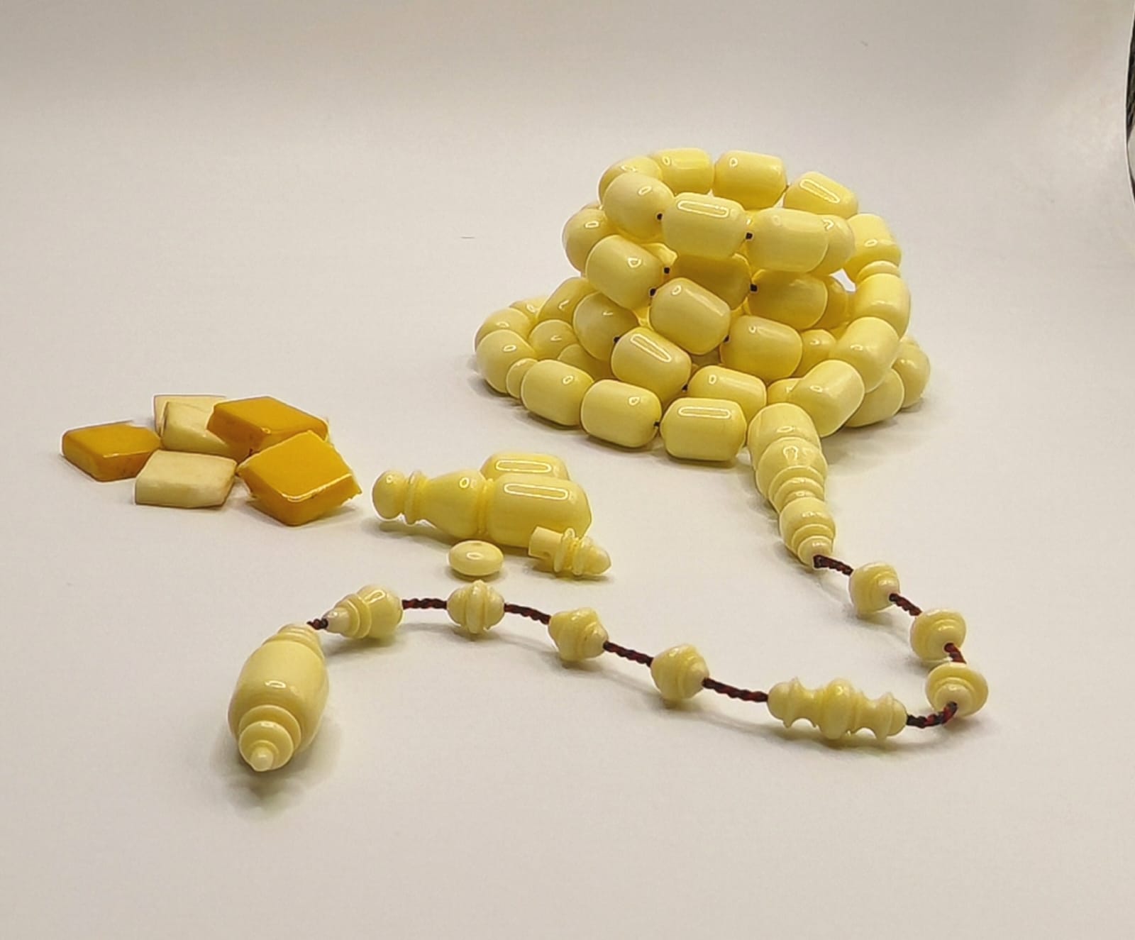 Luxury Vintage Domino Bakelite Misbaha with Barrel Beads and Full Accessories Crafted by Al Osta Mousa