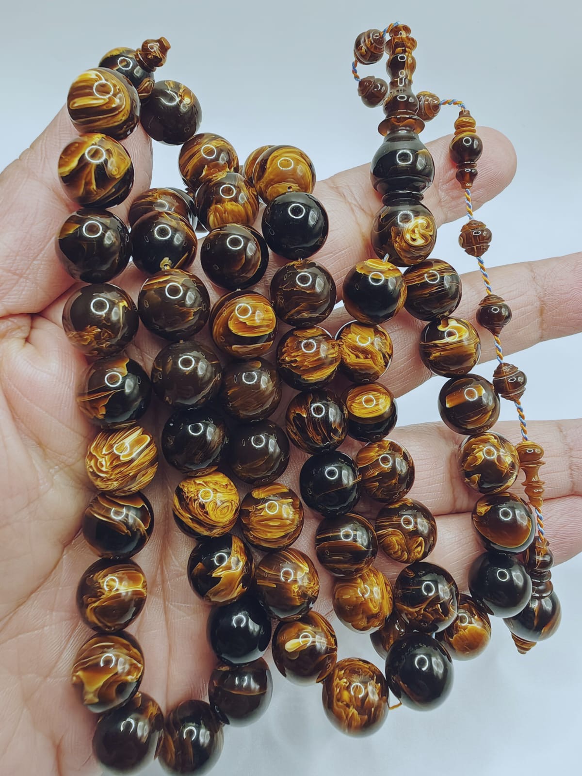 Luxury Old Pressed American Plug Bakelite Misbaha with Round Beads