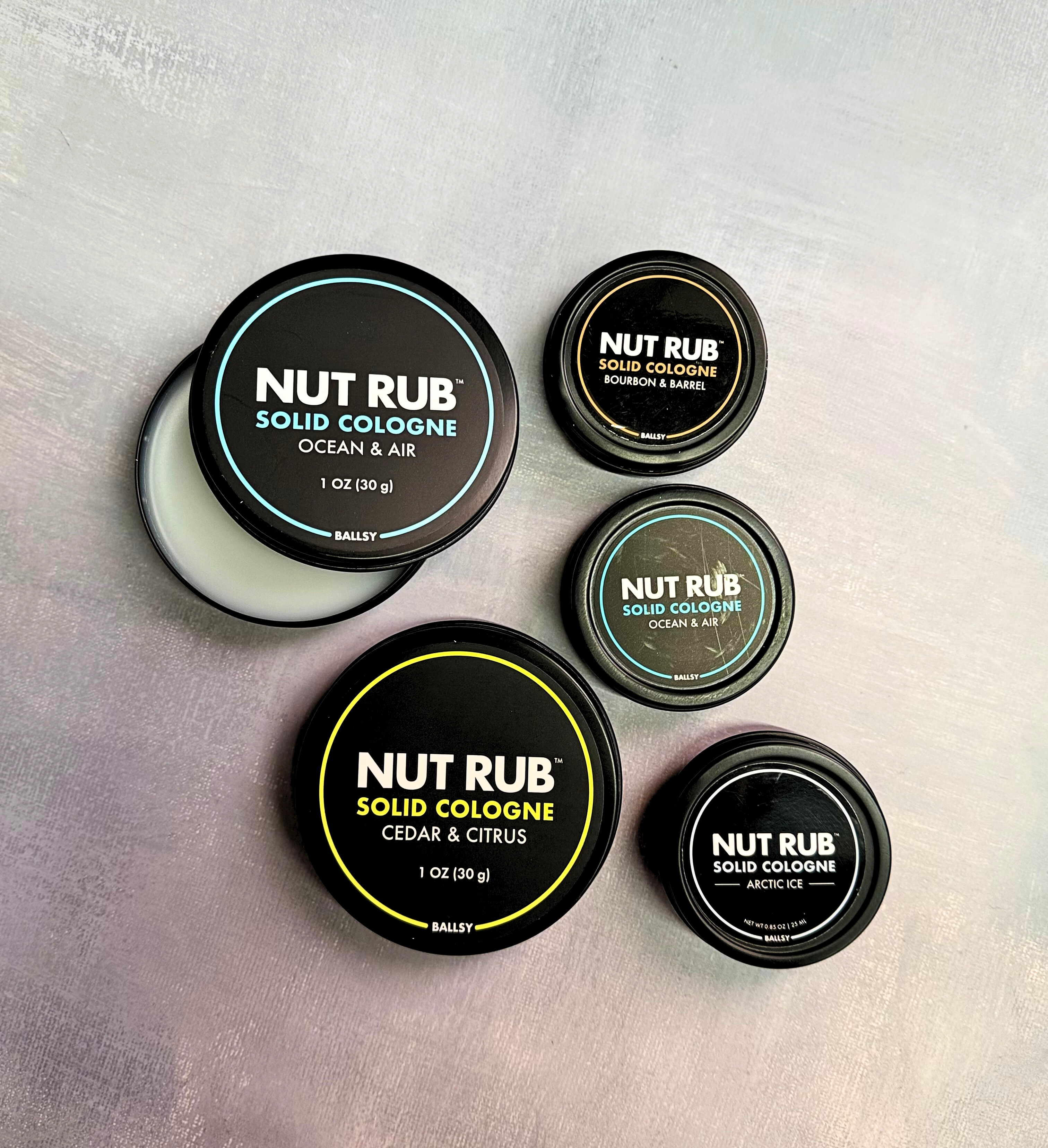  عطر شمعي رجالي ومرطب للجسم والمناطق الحساسة بولزي Ballsy Nut Rub 