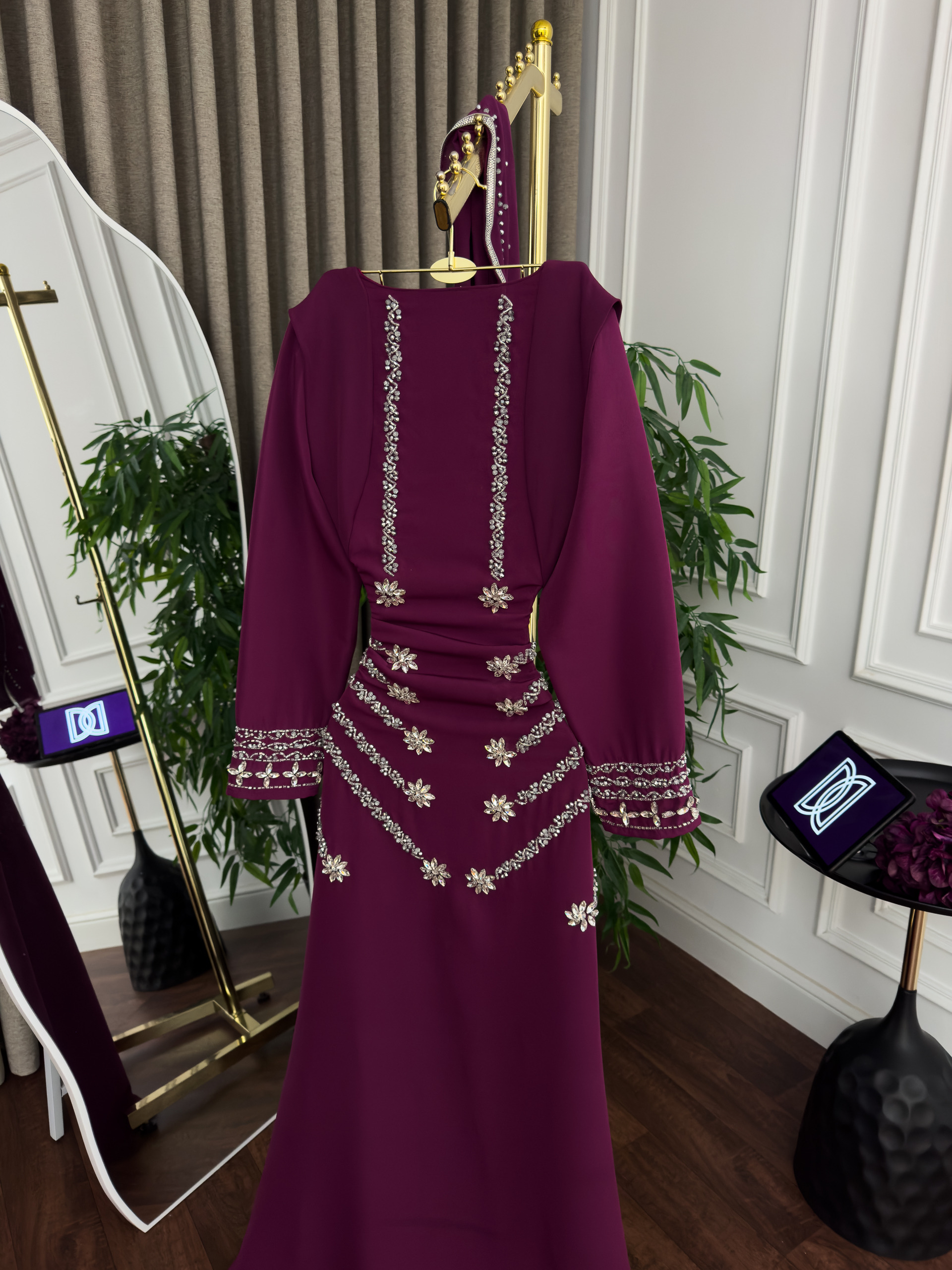  جلابيه باربي تطريز يدوي 
