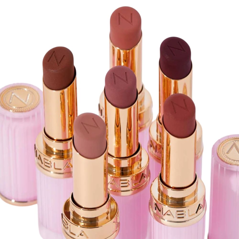 Nabla Beyond Blurry Lipstick