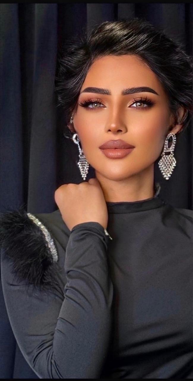 باروكات شعر مستعار
