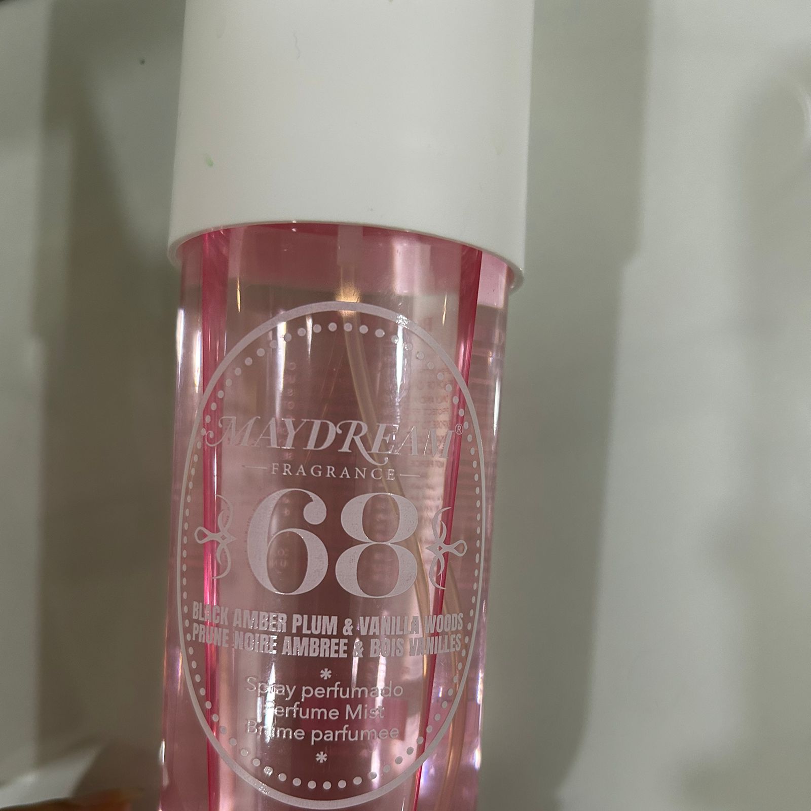 عطور طبيعية للجسم