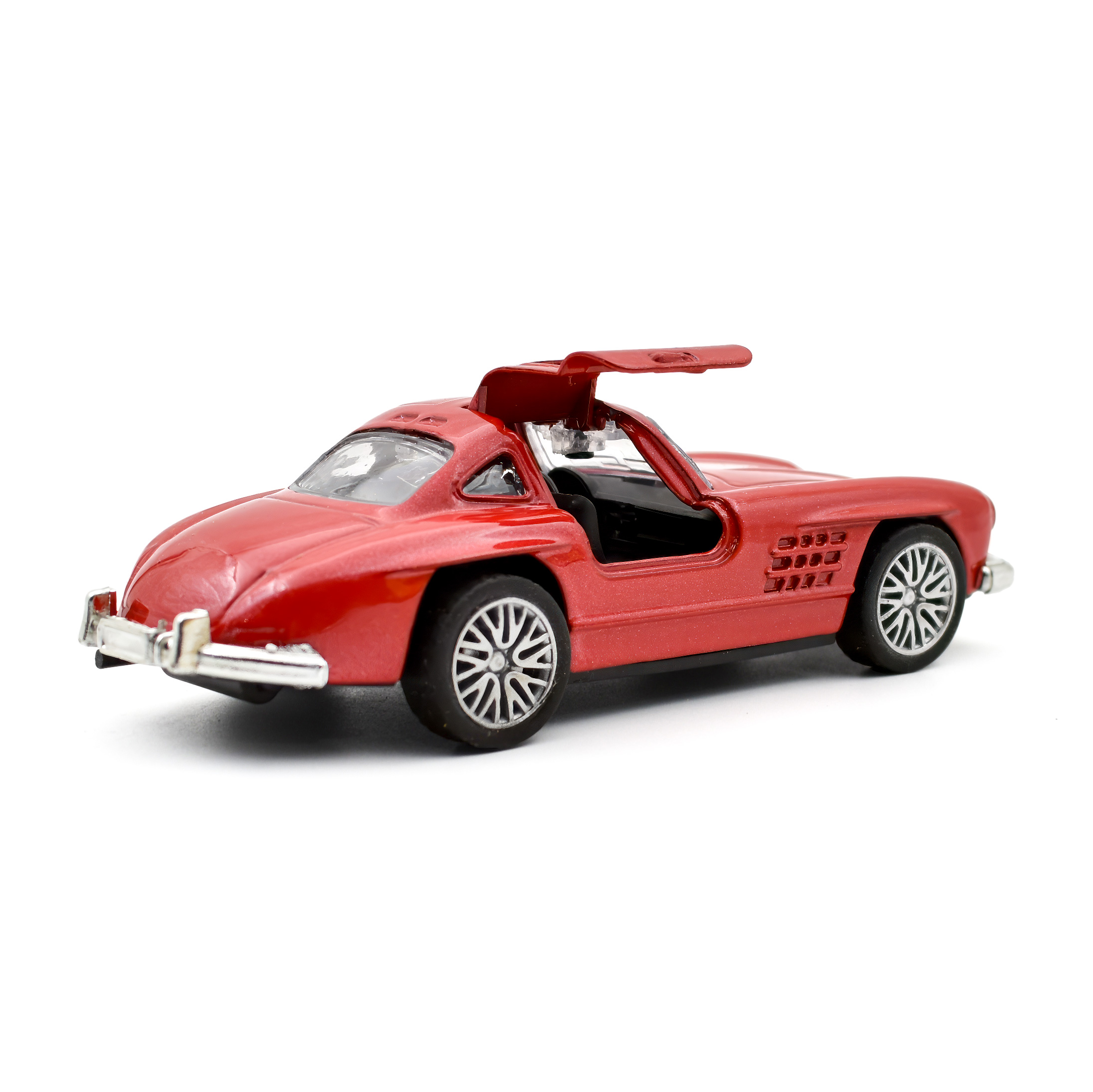  Small car, 12 cm long, with doors that can be opened and closed 