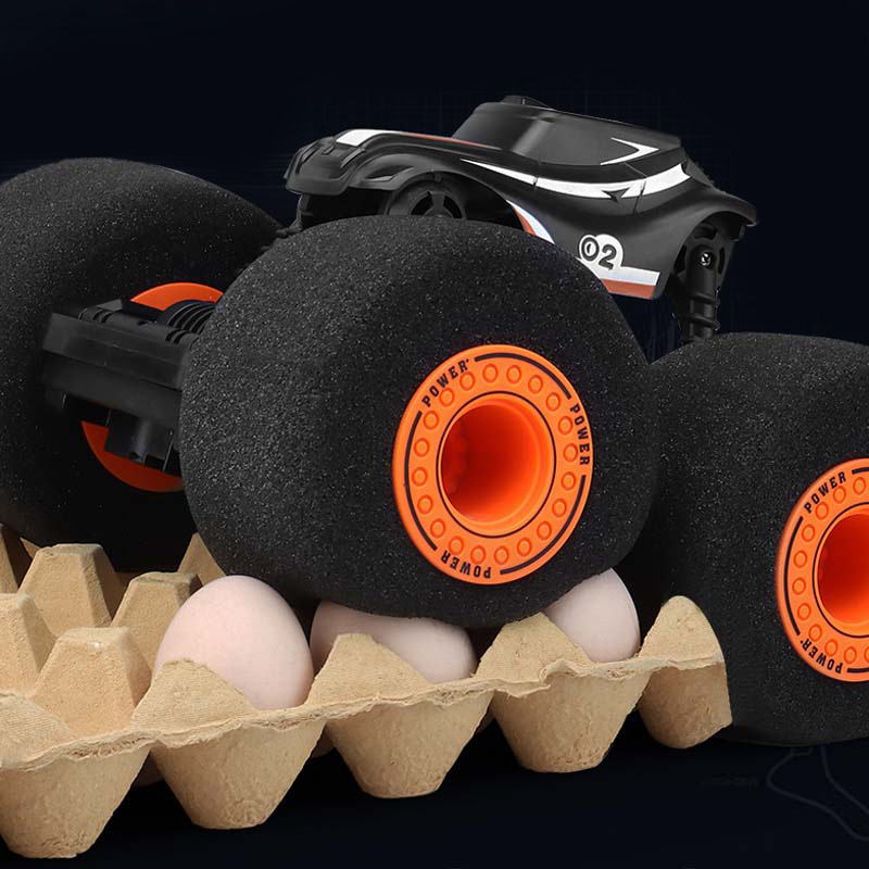  Acrobatic Monster Car - Remote Control - Car Games 