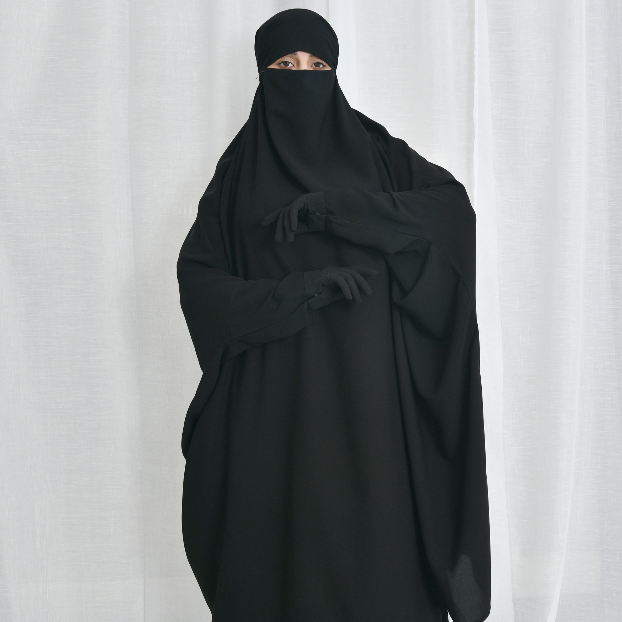  خمار بقطعتين عملي ومريح 