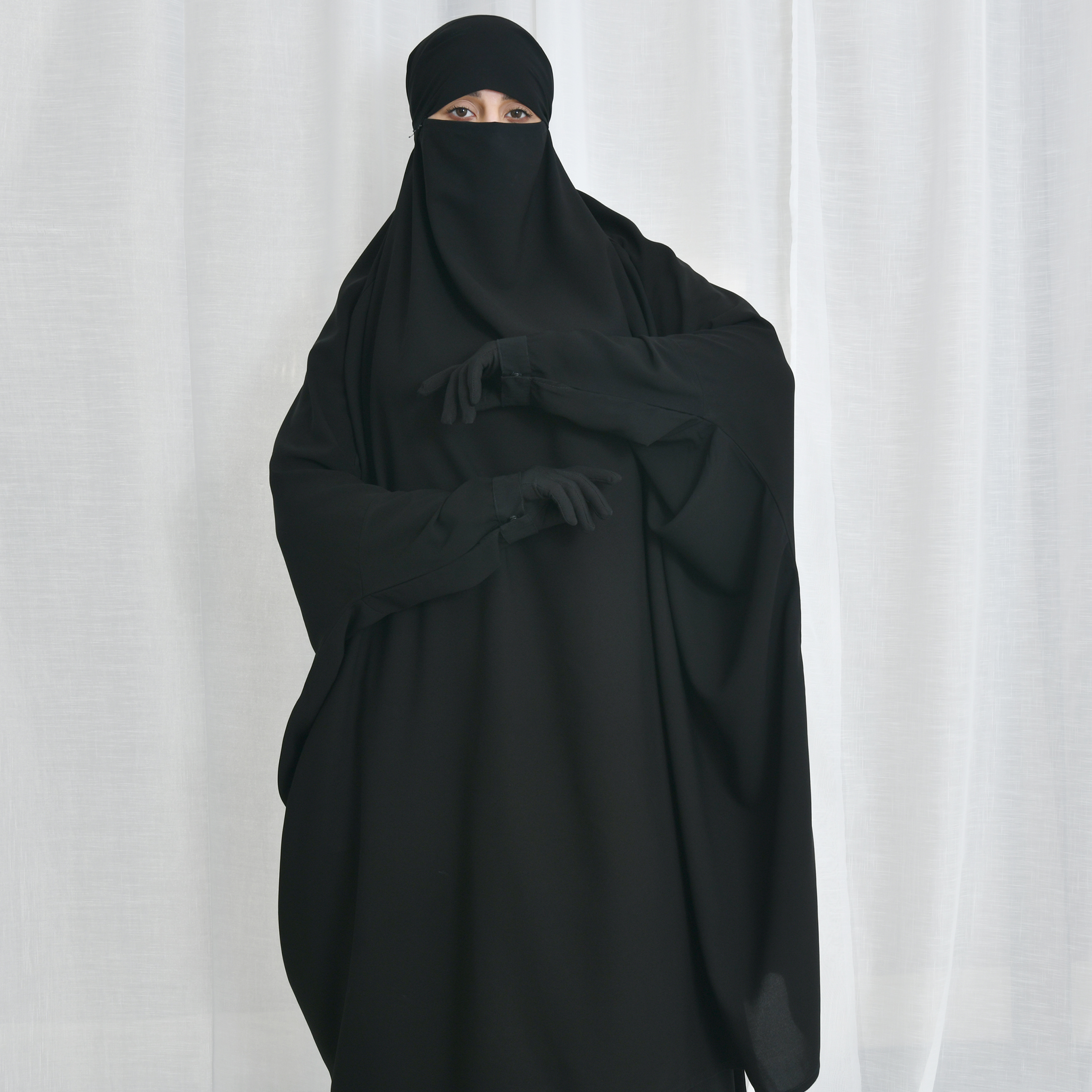  خمار بقطعتين عملي ومريح 