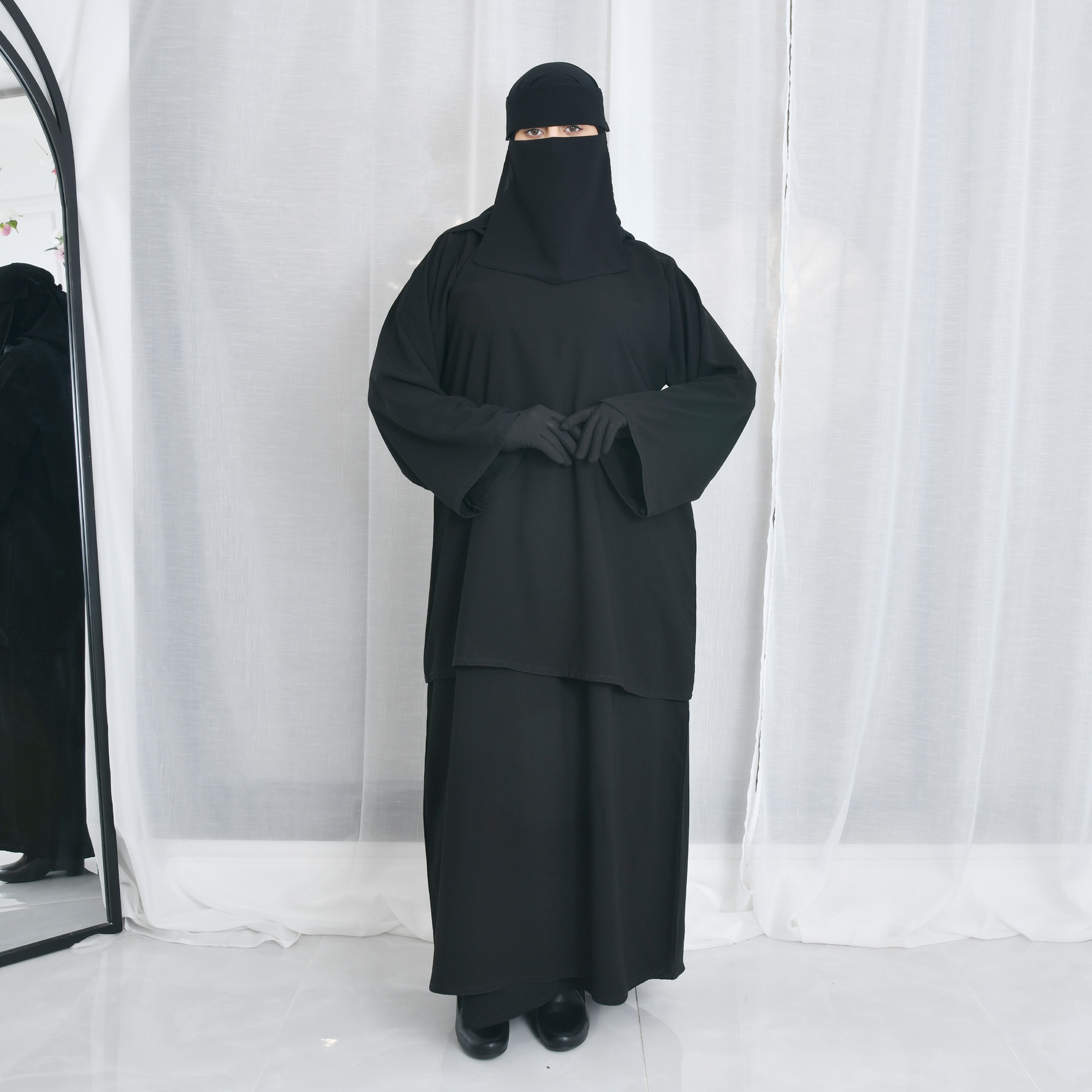  عباية كتف سادة بقطعتين متصلة 