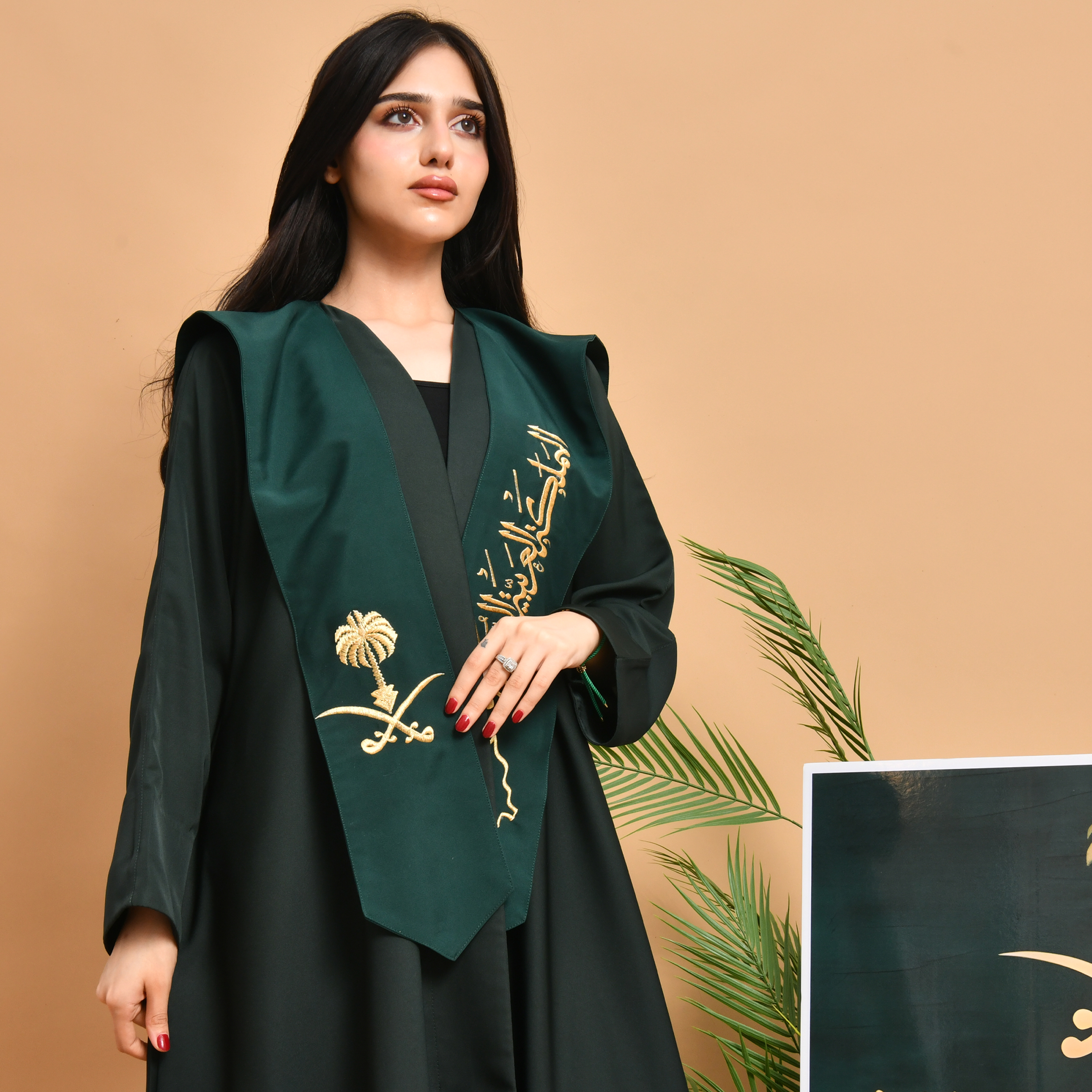  وشاح أخضر بتطريز المملكة العربية السعودية وشعار السعودية 