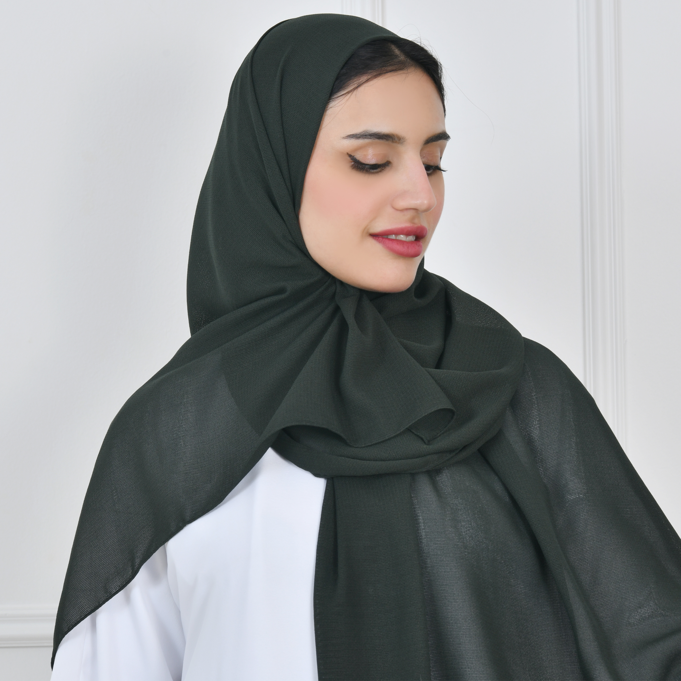  طرحه حرير ساده اخضر زيتي  